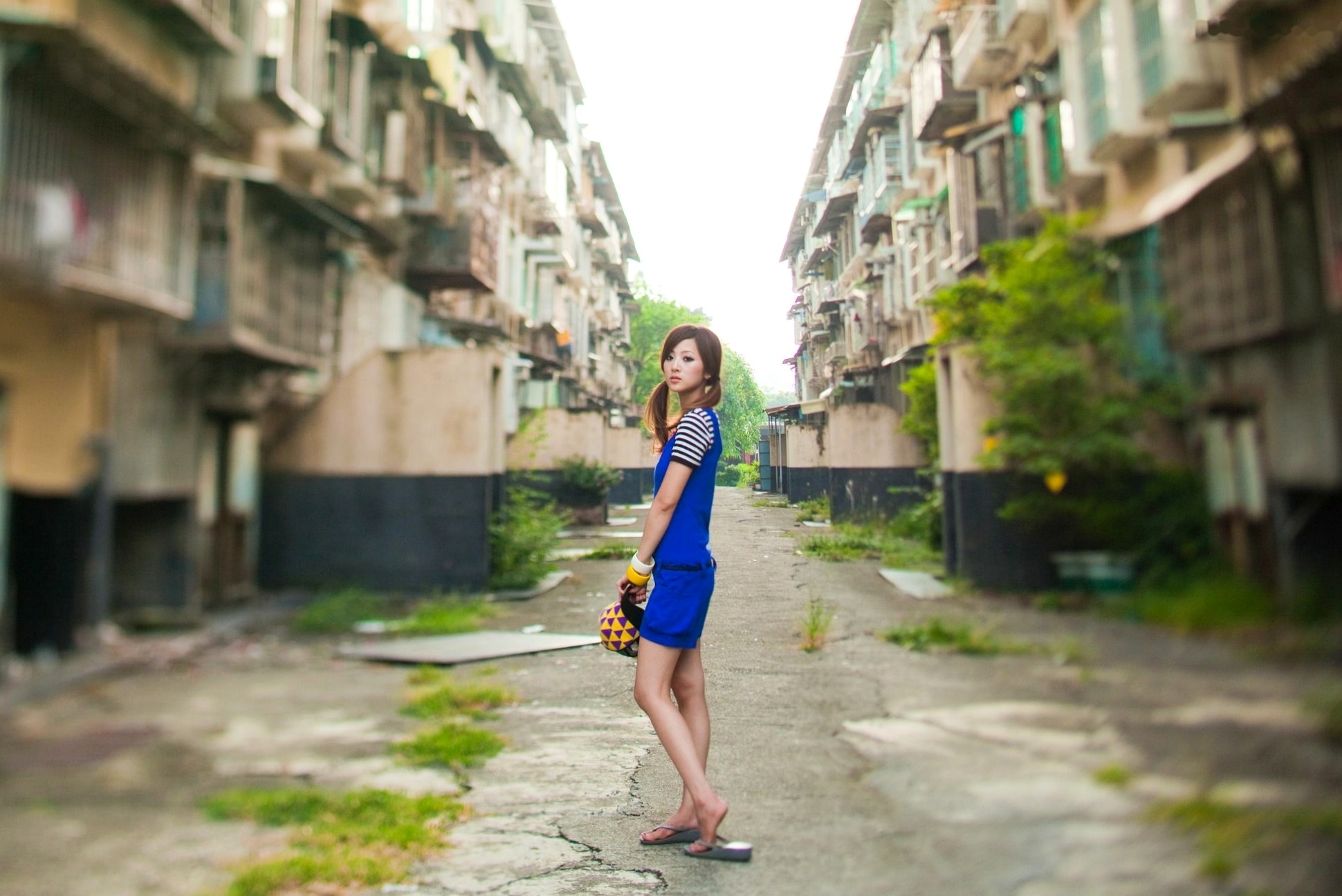 Gallery - 台湾正妹组合果子、小品、兔兔《国光社区外拍》第II部，清新甜美街拍写真，展现邻家青春活力台湾街拍清新治愈系 女神私房照_秀色女神 - image 89