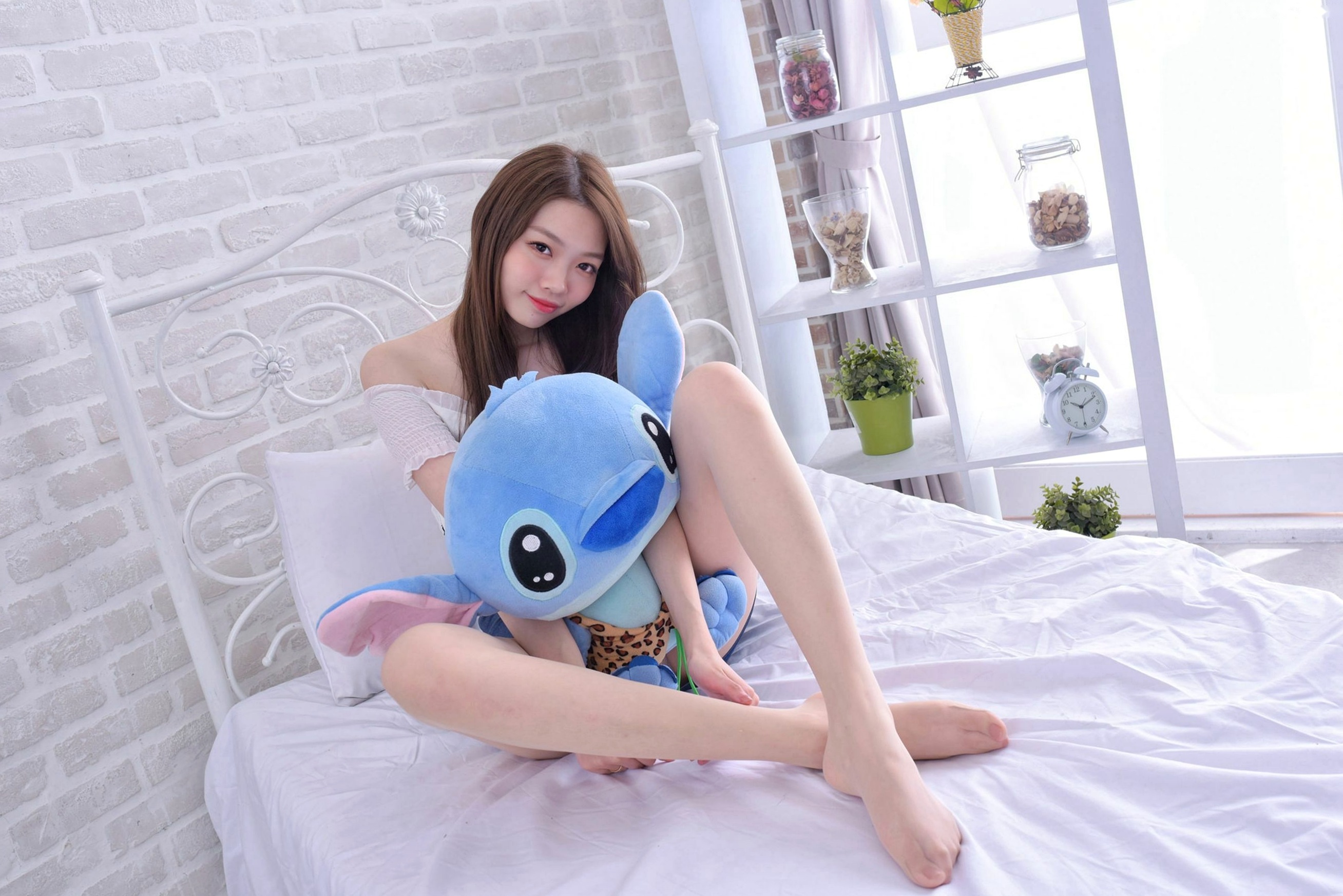 Gallery - 台湾正妹林少淇职场OL制服诱惑写真：黑丝美腿私房展示台湾黑丝美腿制服私房照 女神私房照_秀色女神 - image 53