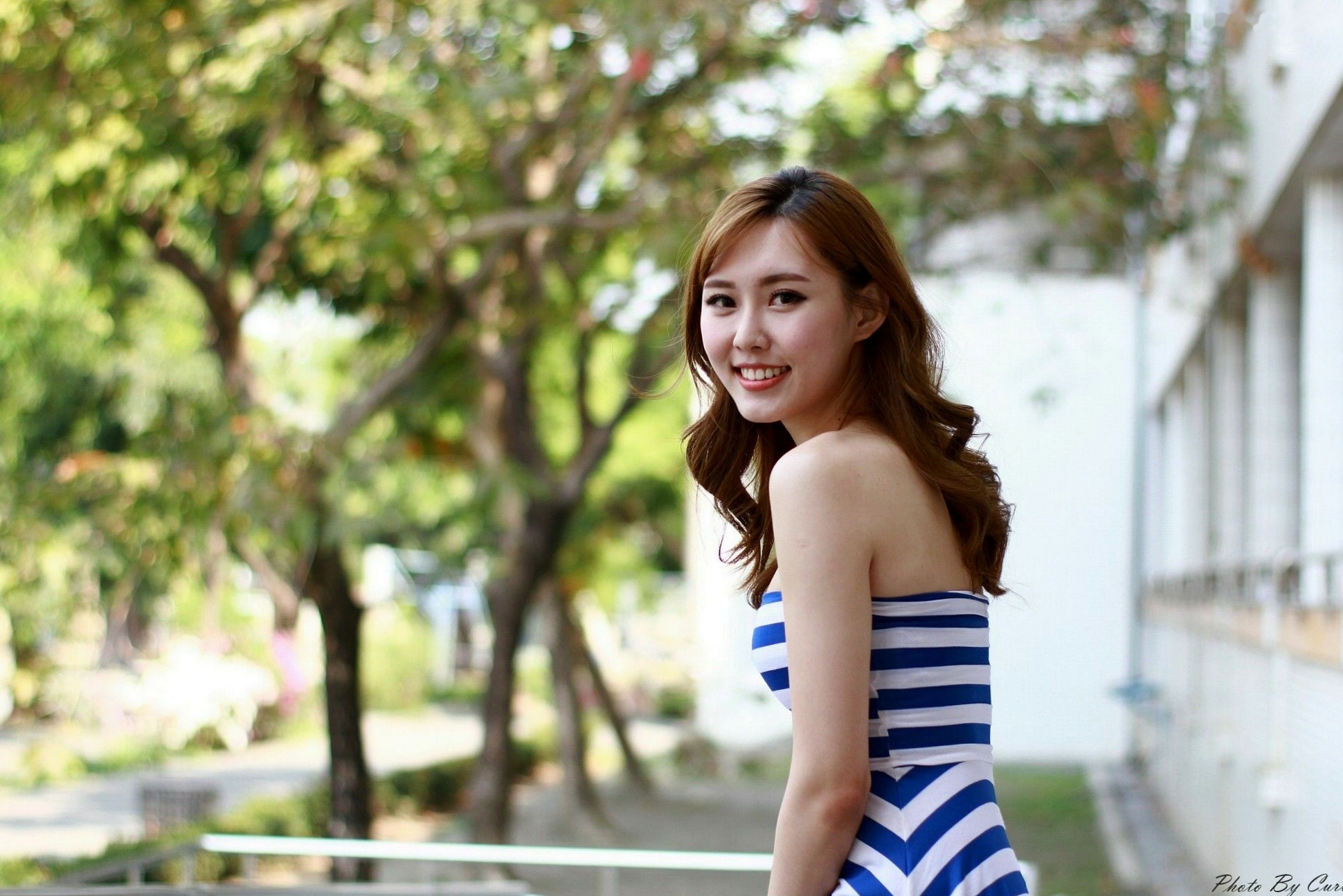 Gallery - 台湾正妹郭珉妏Queenie校园清纯写真及蓝白条纹抹胸装诱惑美图[69P]台湾清纯气质清新 女神私房照_秀色女神 - image 3