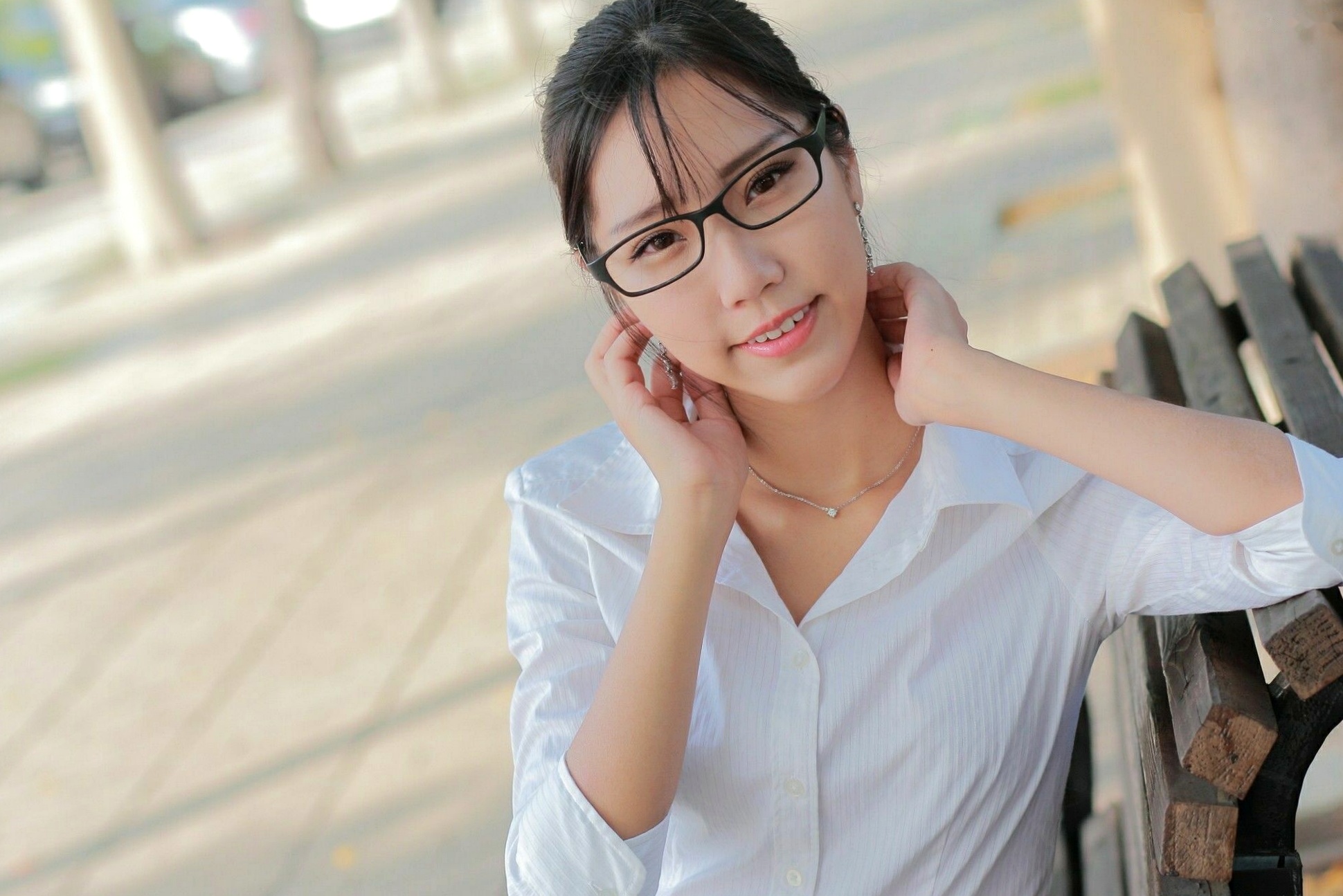 Gallery - 台湾正妹猪比，清新户外写真，运动风与制服黑丝演绎迷人气质，精选美图集台湾清新街拍气质黑丝 女神私房照_秀色女神 - image 12