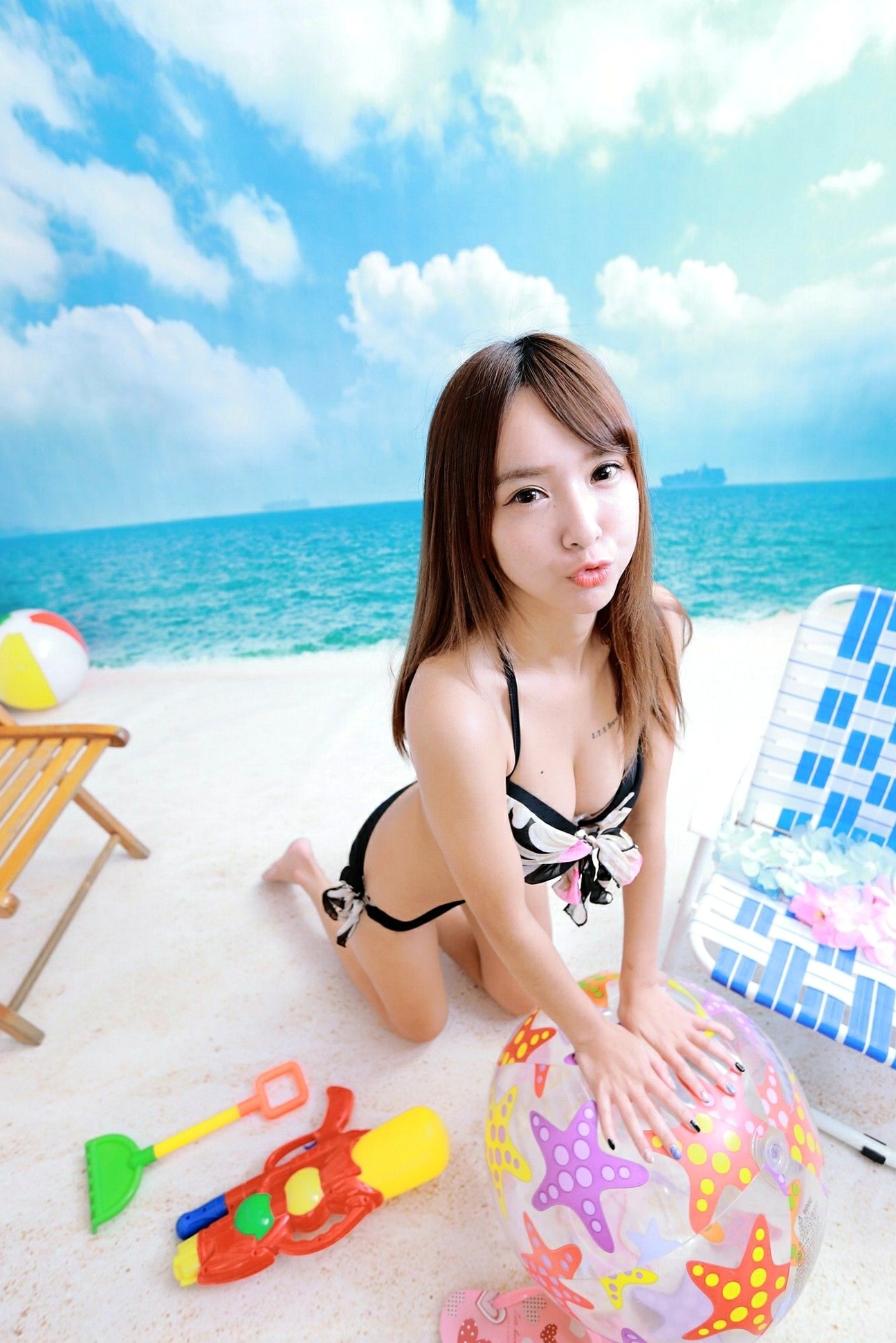 台湾正妹_ Kimi雅涵 - 内衣套图 写真集[104P]