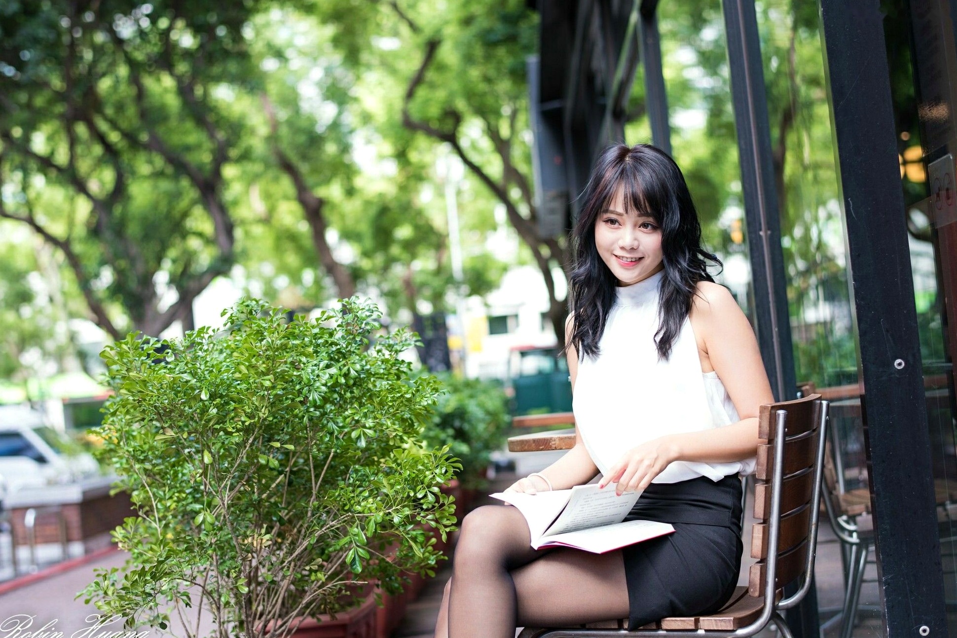台湾正妹孙卉彤Candy《职场OL黑丝俏佳人》唯美制服诱惑写真[47P]