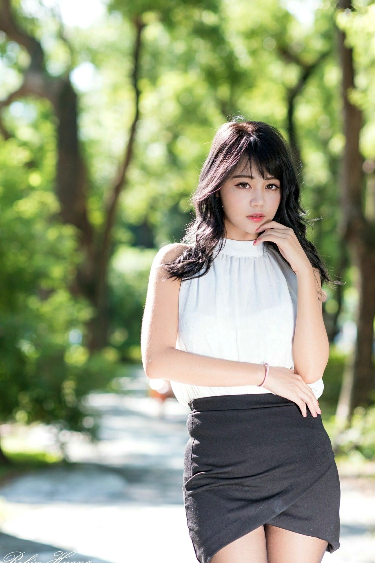 台湾正妹孙卉彤Candy《职场OL黑丝俏佳人》唯美制服诱惑写真[47P]