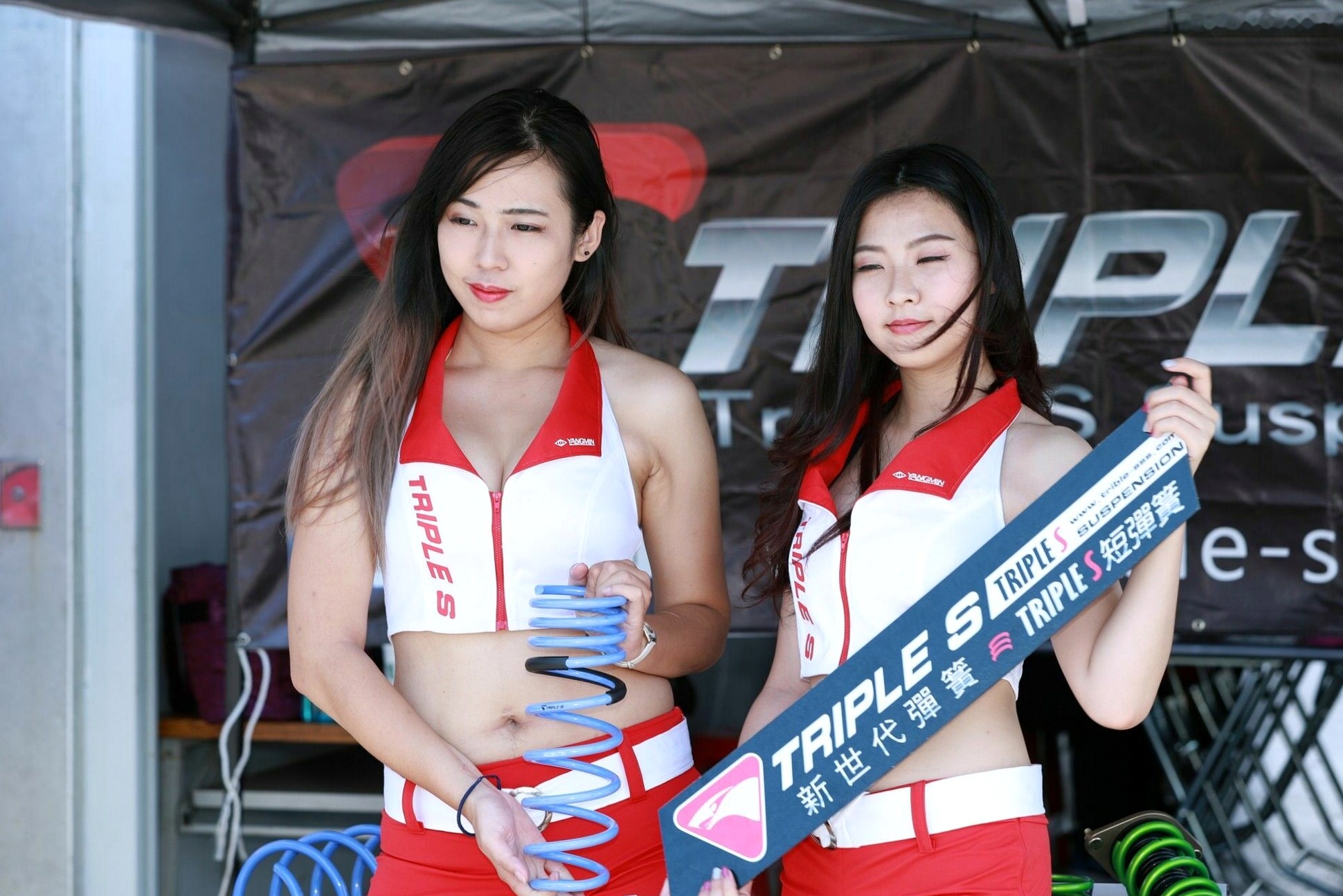 Gallery - 台湾正妹赛车女郎：TSF-R2台湾大赛车第二站，性感制服模特 - model现场高清图集 [150P]台湾制服性感美腿 女神私房照_秀色女神 - image 10