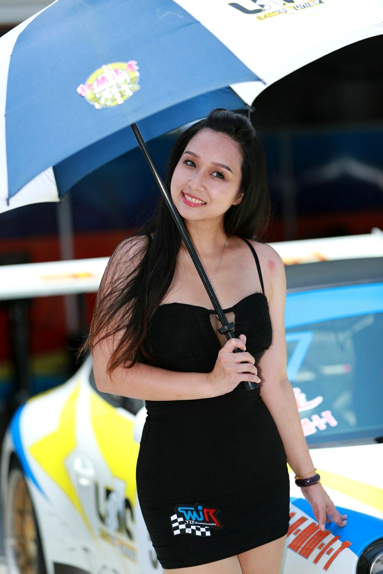 Gallery - 台湾正妹赛车女郎：TSF-R2台湾大赛车第二站，性感制服模特 - model现场高清图集 [150P]台湾制服性感美腿 女神私房照_秀色女神 - image 20