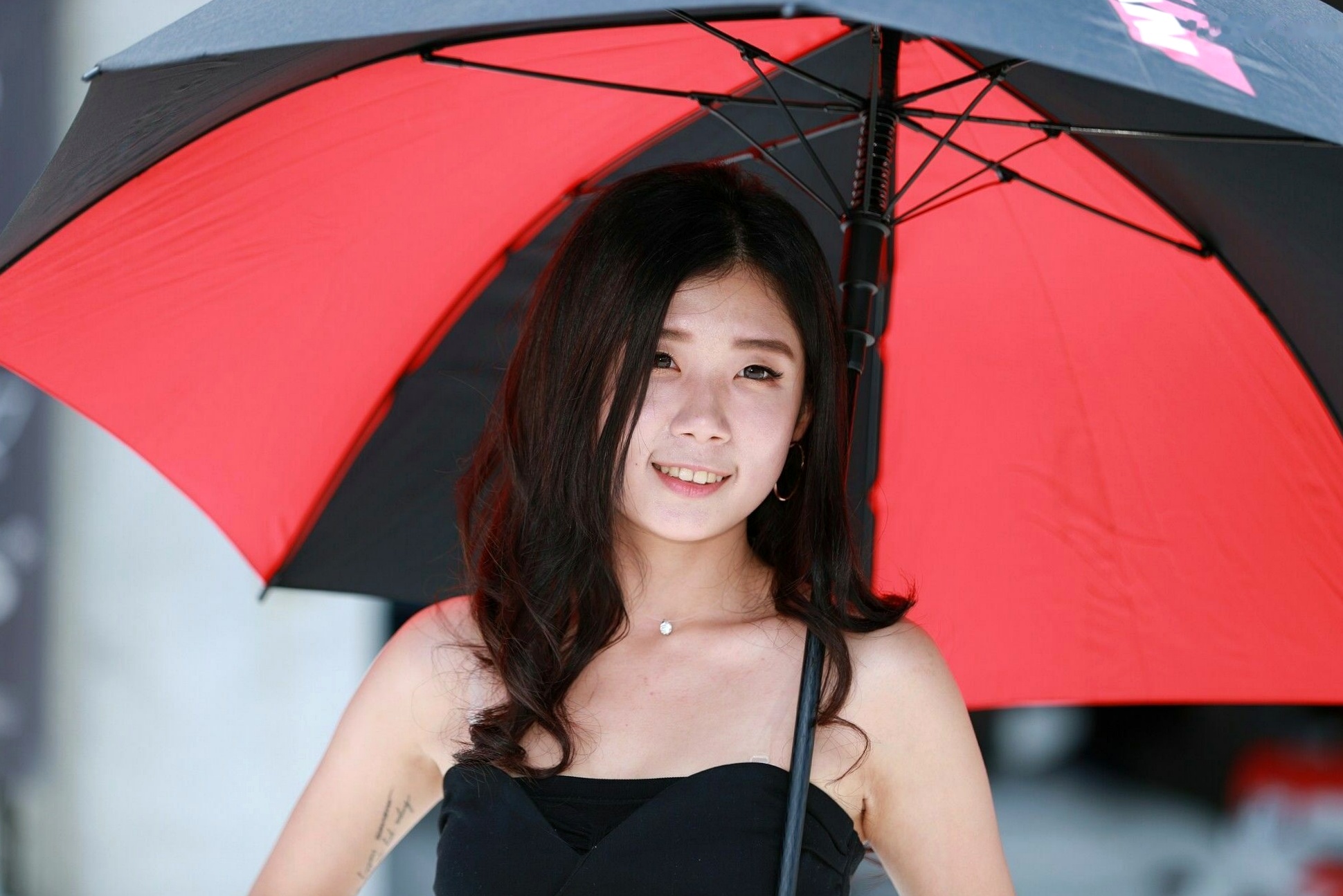 Gallery - 台湾正妹赛车女郎：TSF-R2台湾大赛车第二站，性感制服模特 - model现场高清图集 [150P]台湾制服性感美腿 女神私房照_秀色女神 - image 29