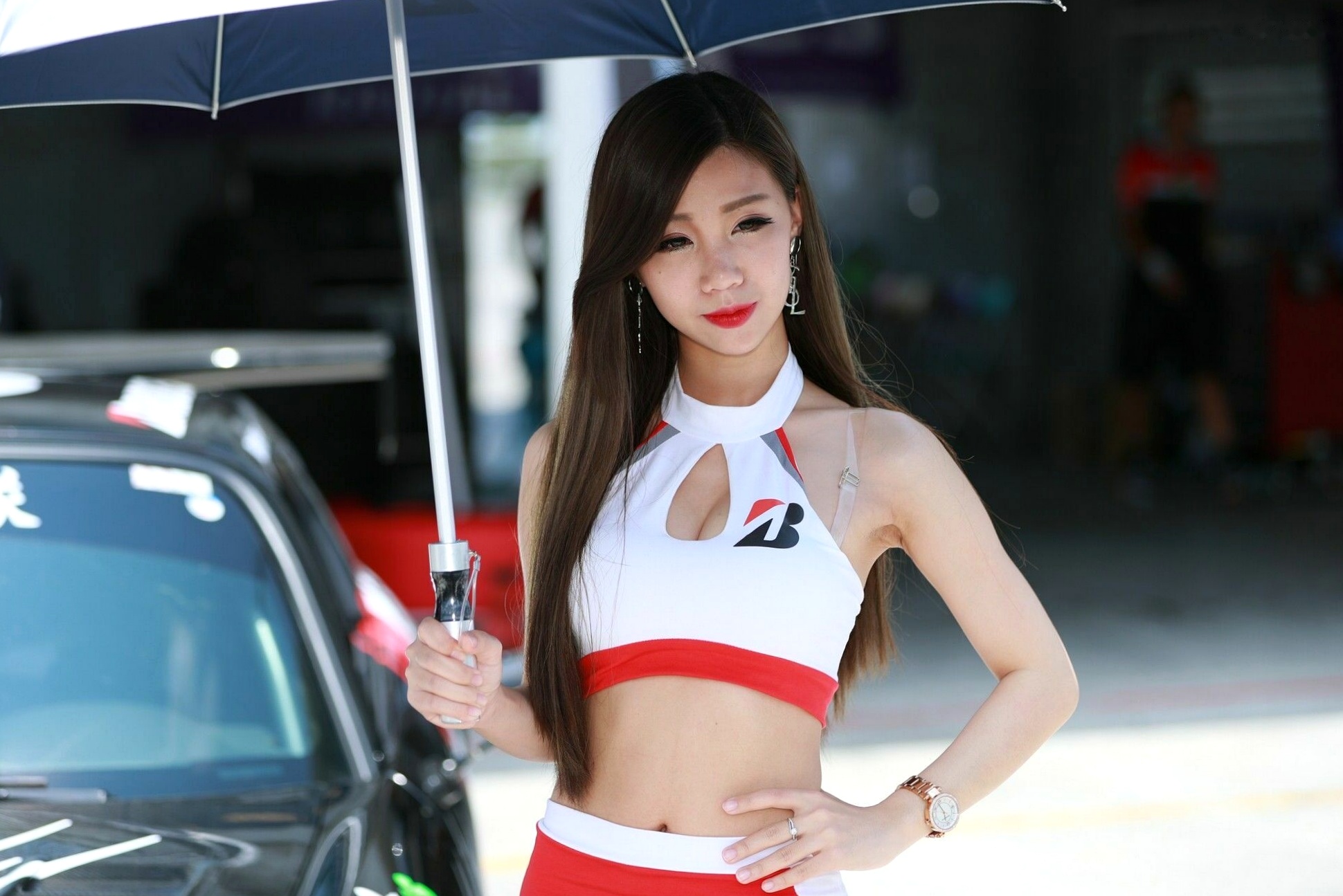 Gallery - 台湾正妹赛车女郎：TSF-R2台湾大赛车第二站，性感制服模特 - model现场高清图集 [150P]台湾制服性感美腿 女神私房照_秀色女神 - image 48