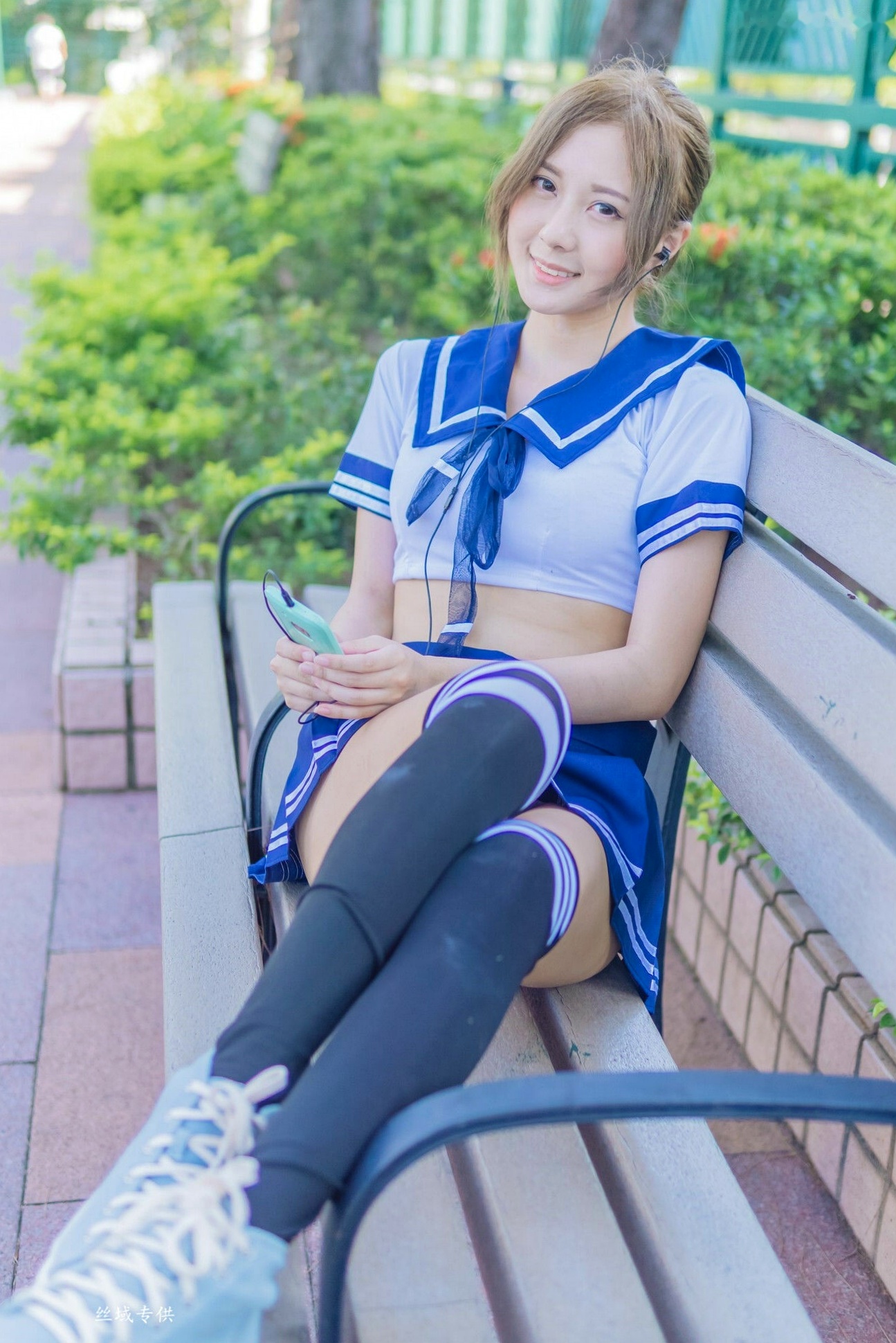 台湾正妹陈郁晴（羽晴Min）卧室私房写真系列，清纯甜美与性感内衣秀诱惑合集