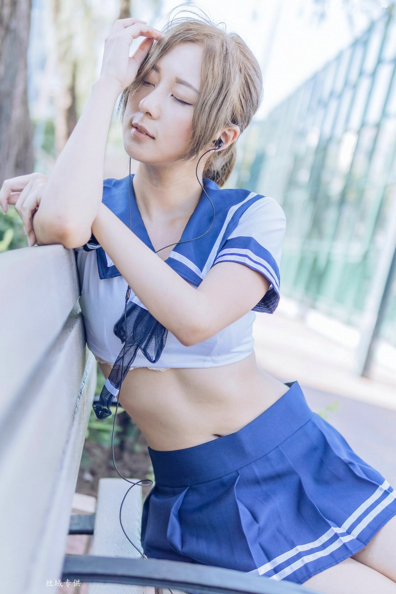 台湾正妹陈郁晴（羽晴Min）卧室私房写真系列，清纯甜美与性感内衣秀诱惑合集