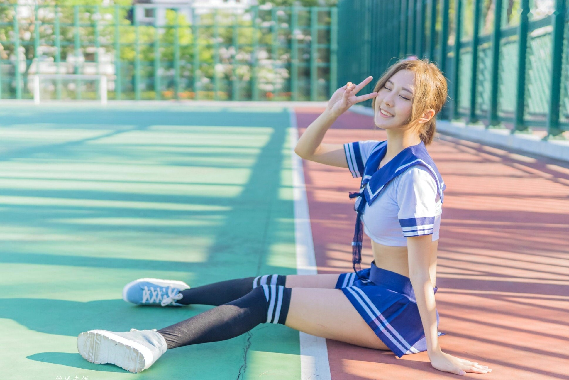 台湾正妹陈郁晴（羽晴Min）卧室私房写真系列，清纯甜美与性感内衣秀诱惑合集