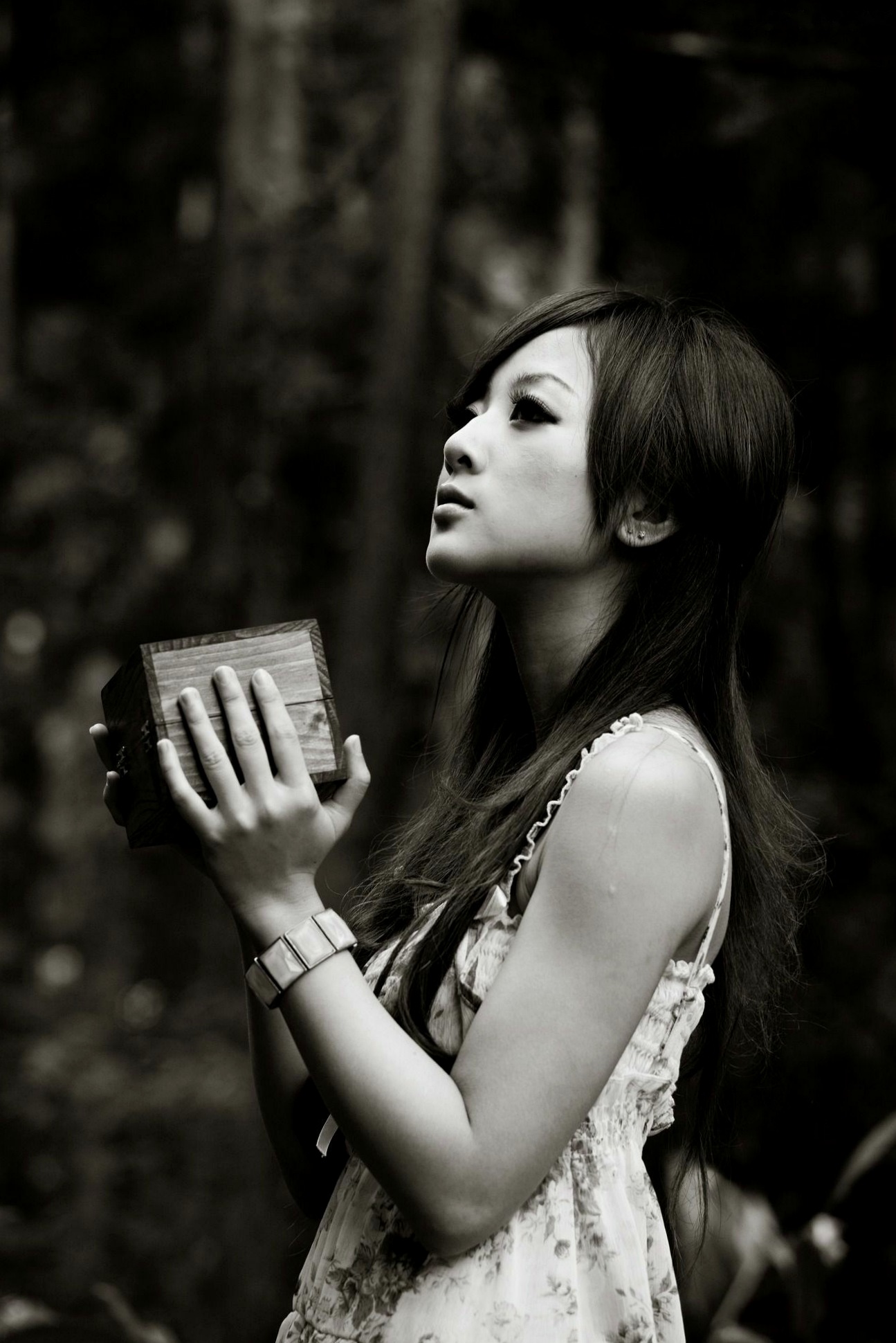 Gallery - 台湾正妹Mikako张凯洁黑白摄影写真_阳明山竹子湖唯美外拍_冷艳气质私房女神集锦台湾气质户外私房照冷艳 女神私房照_秀色女神 - image 3