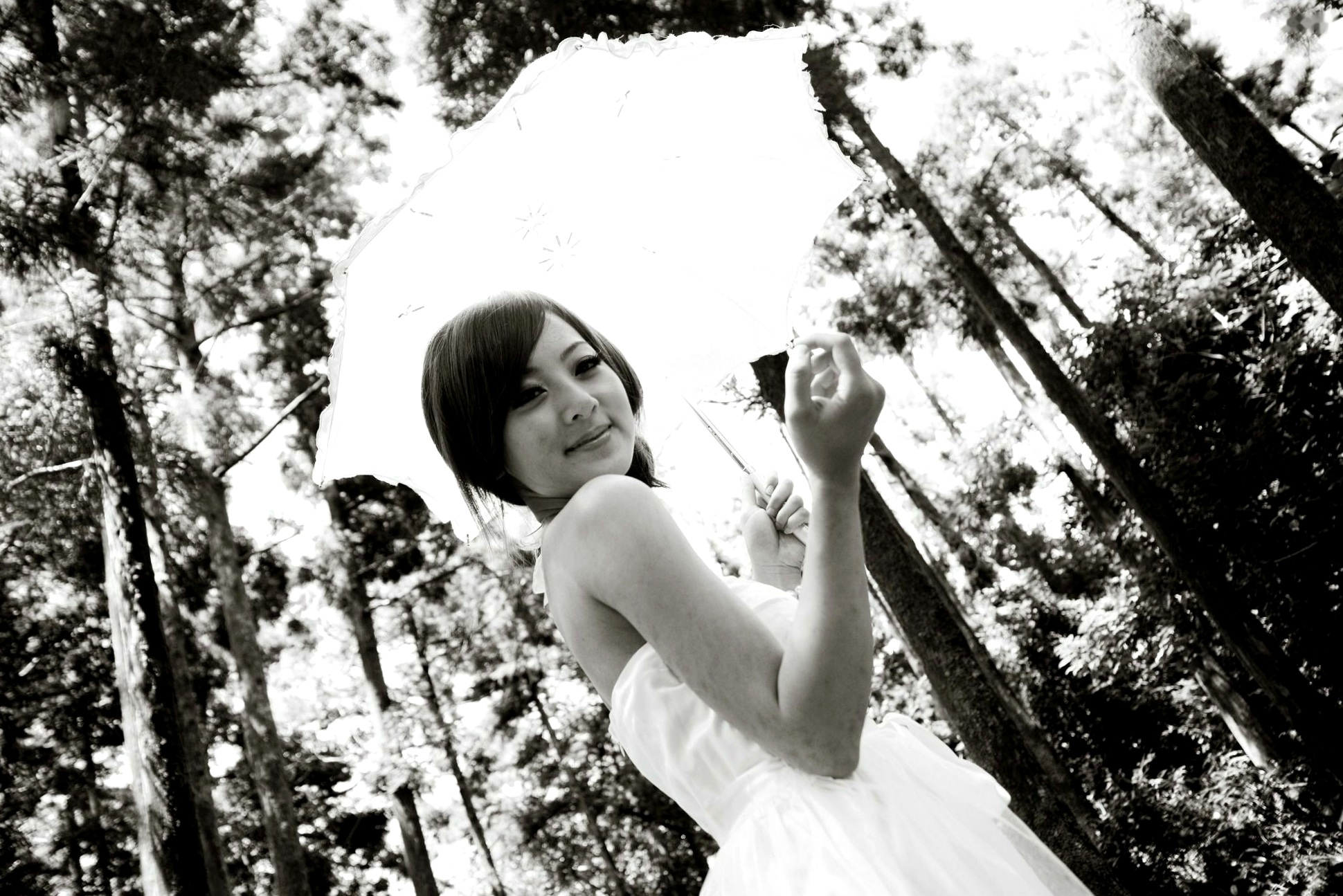 Gallery - 台湾正妹Mikako张凯洁黑白摄影写真_阳明山竹子湖唯美外拍_冷艳气质私房女神集锦台湾气质户外私房照冷艳 女神私房照_秀色女神 - image 25