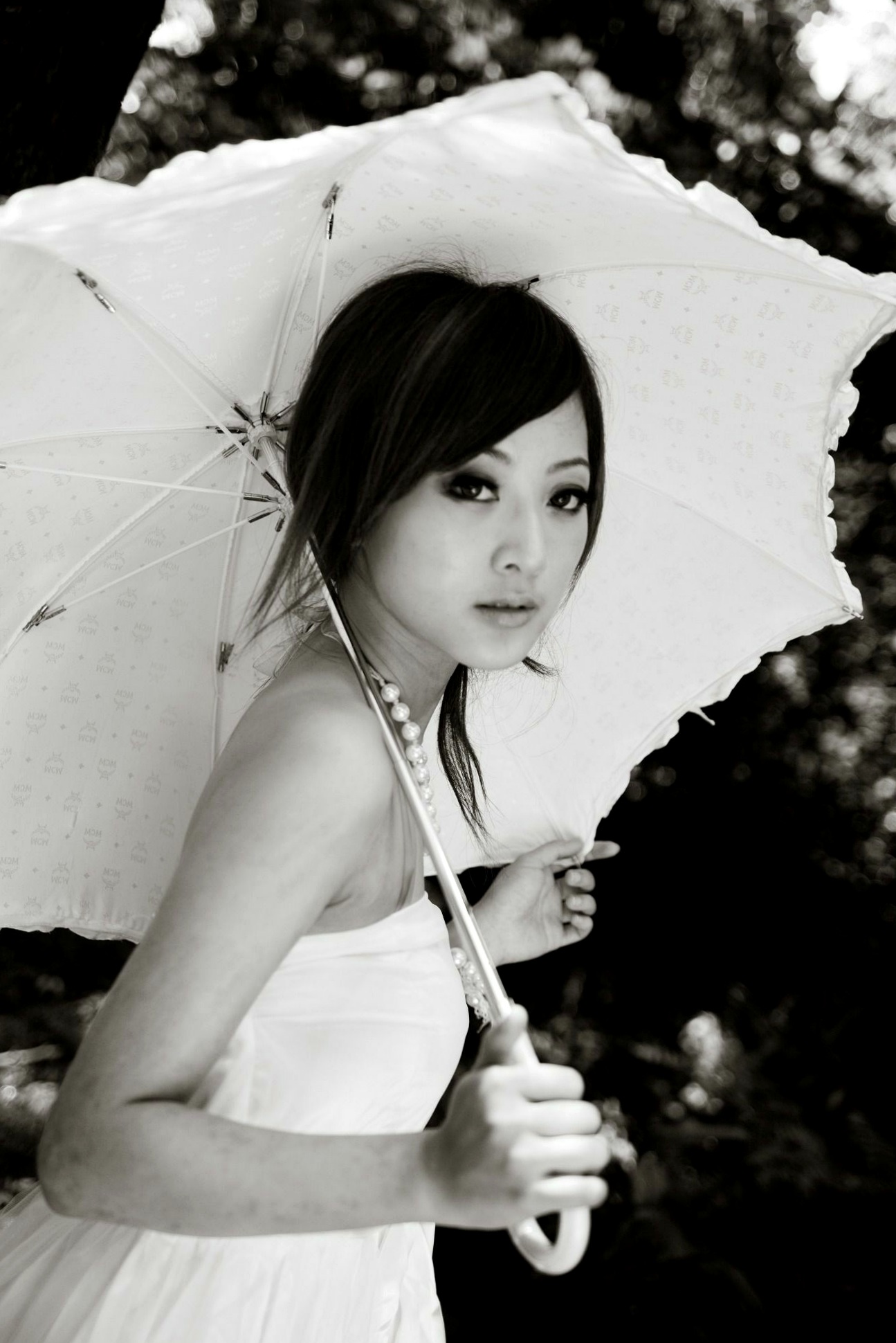 Gallery - 台湾正妹Mikako张凯洁黑白摄影写真_阳明山竹子湖唯美外拍_冷艳气质私房女神集锦台湾气质户外私房照冷艳 女神私房照_秀色女神 - image 53
