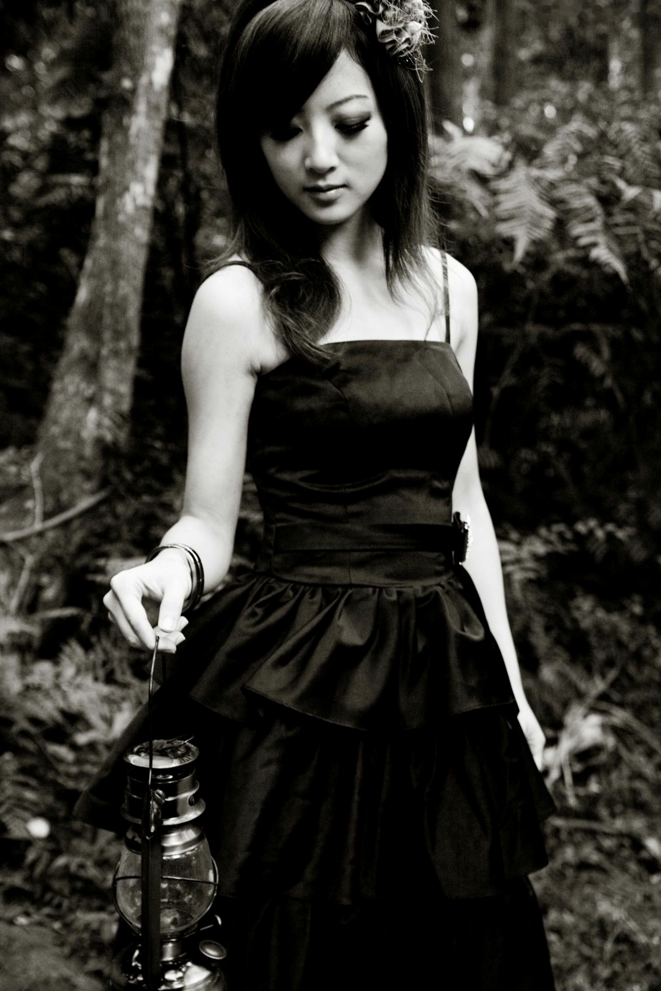 Gallery - 台湾正妹Mikako张凯洁黑白摄影写真_阳明山竹子湖唯美外拍_冷艳气质私房女神集锦台湾气质户外私房照冷艳 女神私房照_秀色女神 - image 103