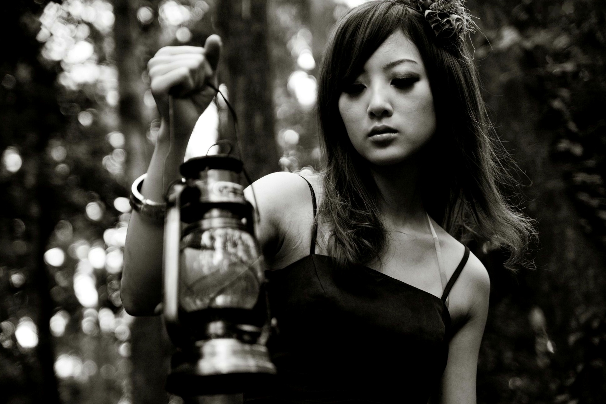 Gallery - 台湾正妹Mikako张凯洁黑白摄影写真_阳明山竹子湖唯美外拍_冷艳气质私房女神集锦台湾气质户外私房照冷艳 女神私房照_秀色女神 - image 106