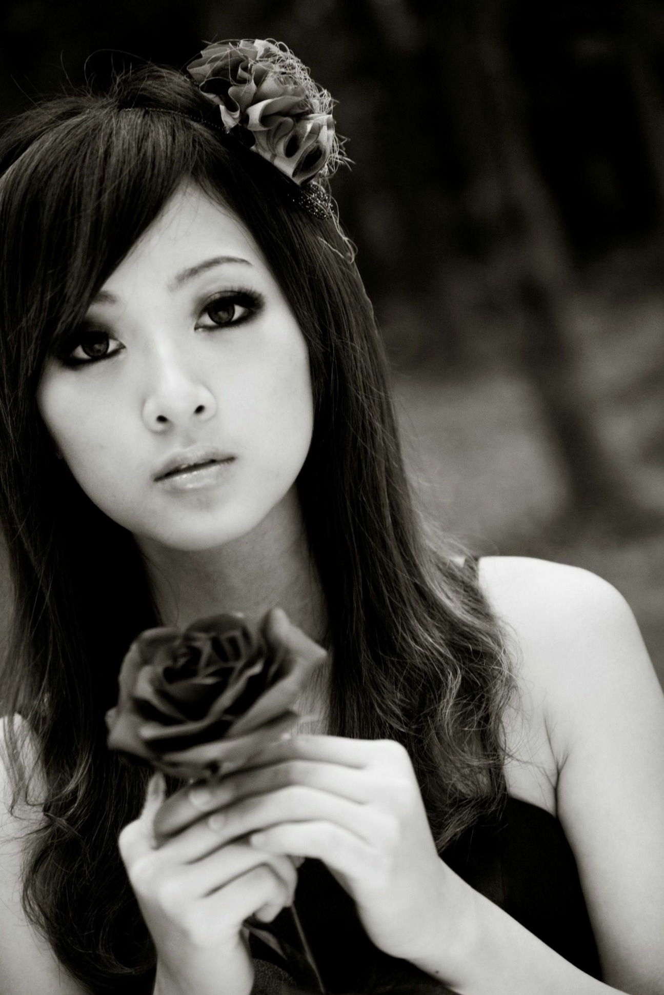 Gallery - 台湾正妹Mikako张凯洁黑白摄影写真_阳明山竹子湖唯美外拍_冷艳气质私房女神集锦台湾气质户外私房照冷艳 女神私房照_秀色女神 - image 117