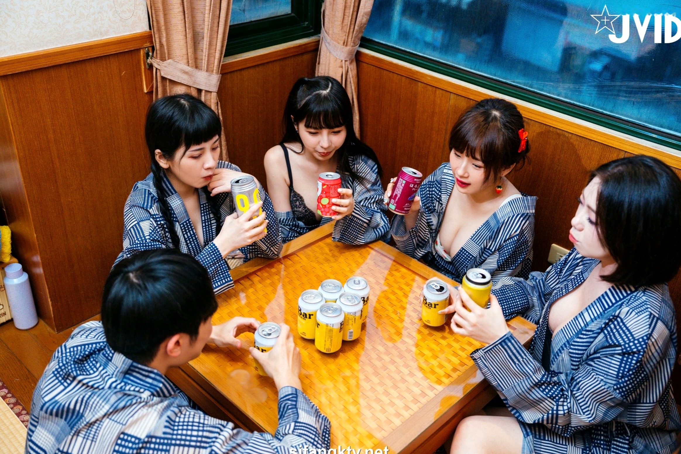 Gallery - JVID-婕咪-月台尼Tiny-雅捷-茶理-私房大尺度诱惑写真-日式浴袍角色扮演-性感床照福利JVID大尺度诱惑私房照性感 女神私房照_秀色女神 - image 4