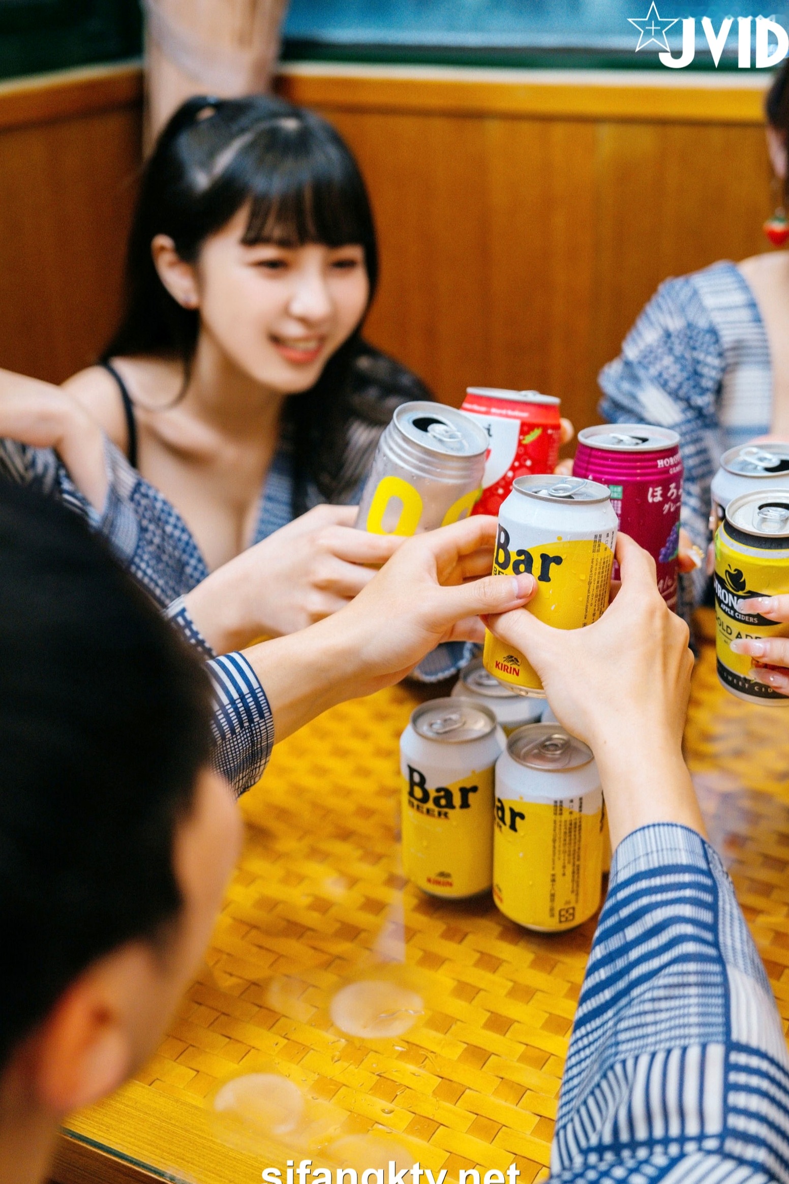 Gallery - JVID-婕咪-月台尼Tiny-雅捷-茶理-私房大尺度诱惑写真-日式浴袍角色扮演-性感床照福利JVID大尺度诱惑私房照性感 女神私房照_秀色女神 - image 12