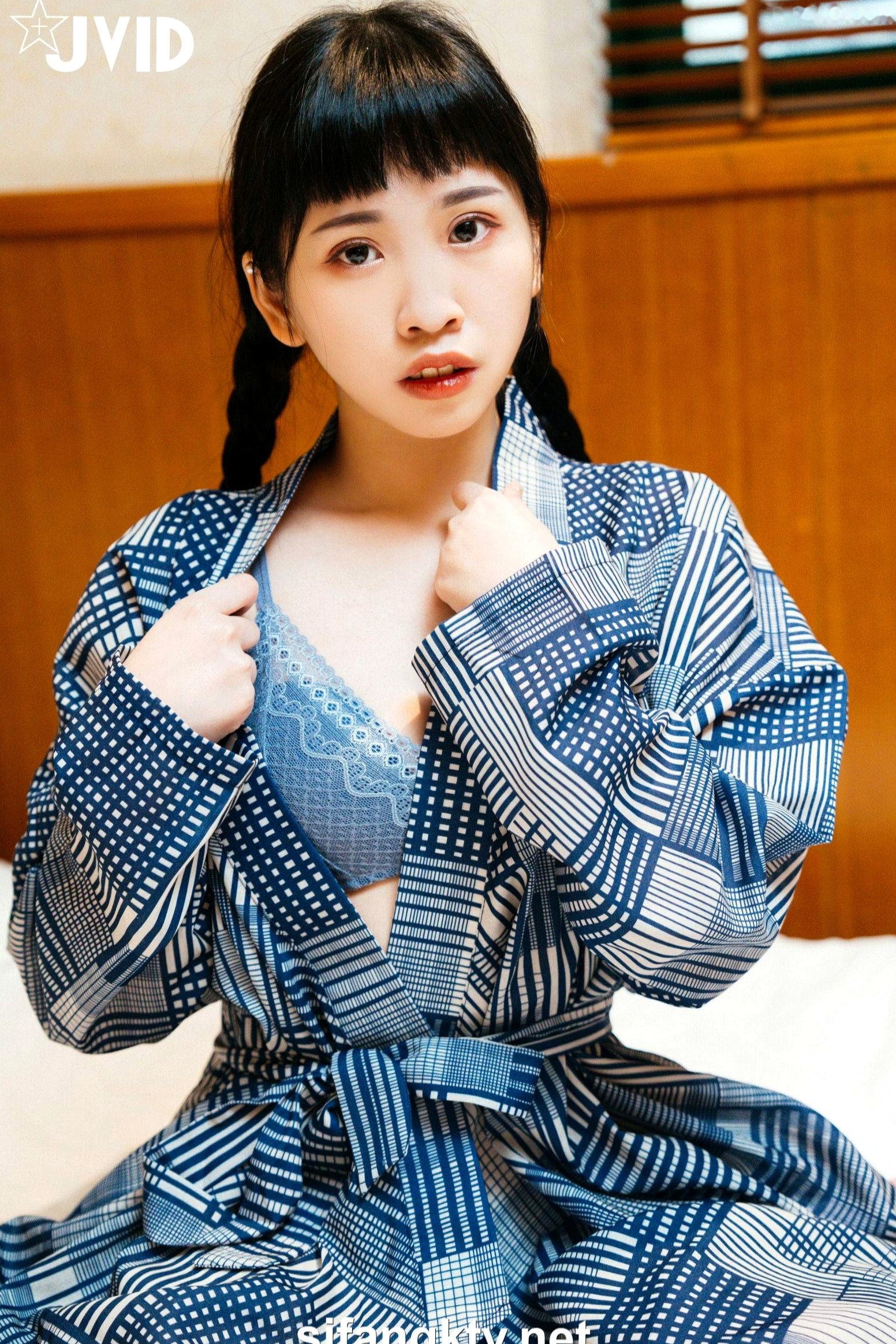 Gallery - JVID-婕咪-月台尼Tiny-雅捷-茶理-私房大尺度诱惑写真-日式浴袍角色扮演-性感床照福利JVID大尺度诱惑私房照性感 女神私房照_秀色女神 - image 170