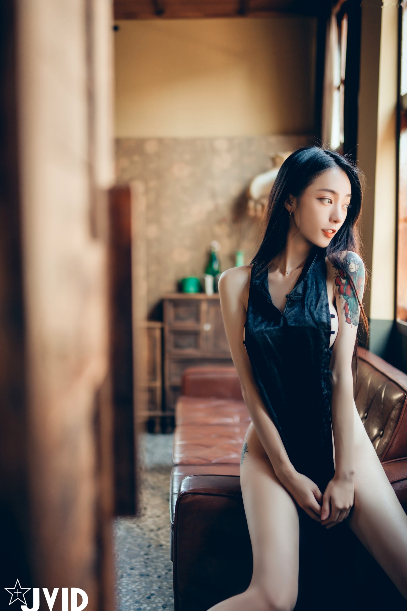 Gallery - JVID模特 - model飘飘：日式和风私房写真，性感浴衣与个性纹身演绎极致女神魅力JVID性感诱惑女神内衣 女神私房照_秀色女神 - image 35
