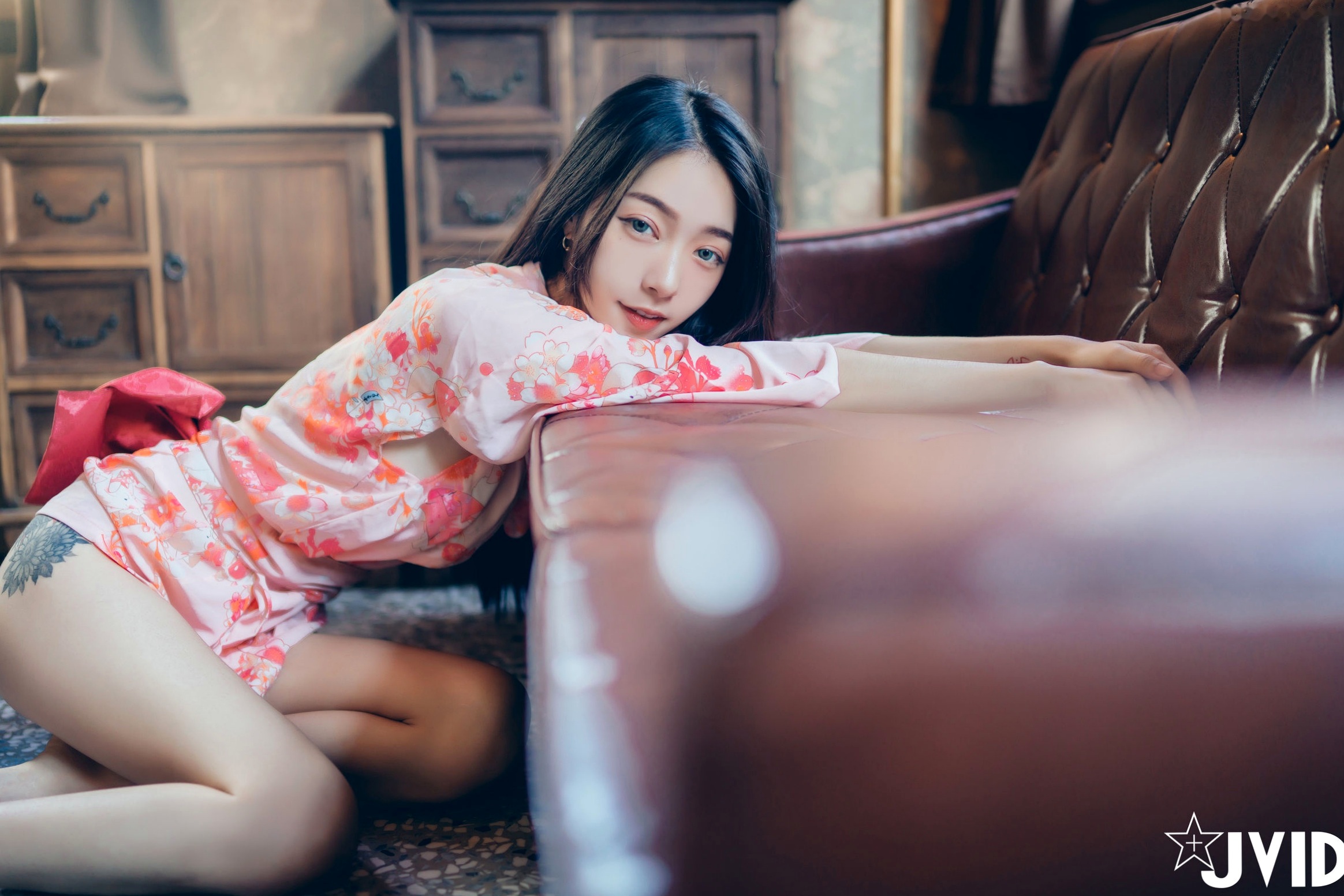Gallery - JVID模特 - model飘飘：日式和风私房写真，性感浴衣与个性纹身演绎极致女神魅力JVID性感诱惑女神内衣 女神私房照_秀色女神 - image 73