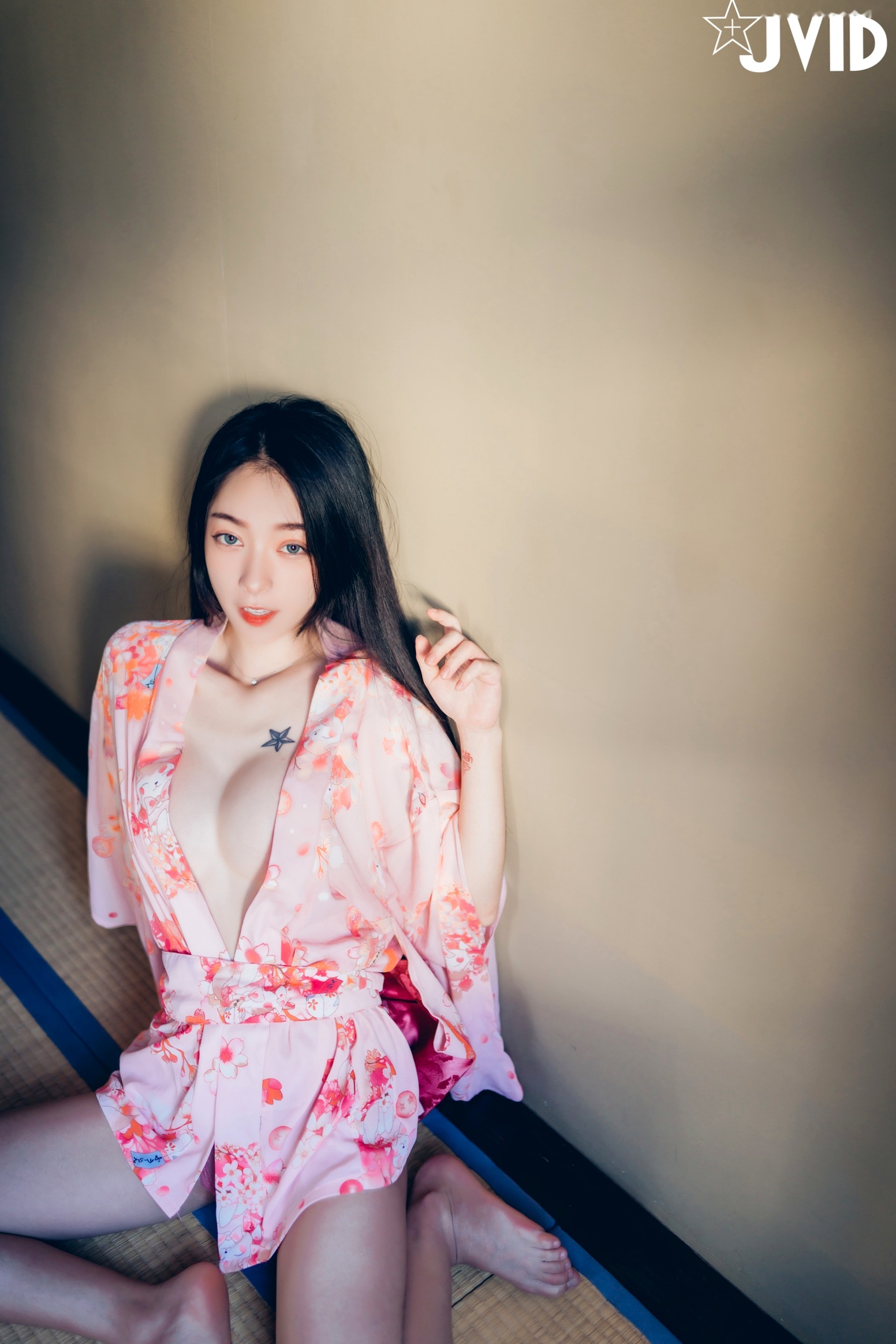 Gallery - JVID模特 - model飘飘：日式和风私房写真，性感浴衣与个性纹身演绎极致女神魅力JVID性感诱惑女神内衣 女神私房照_秀色女神 - image 103
