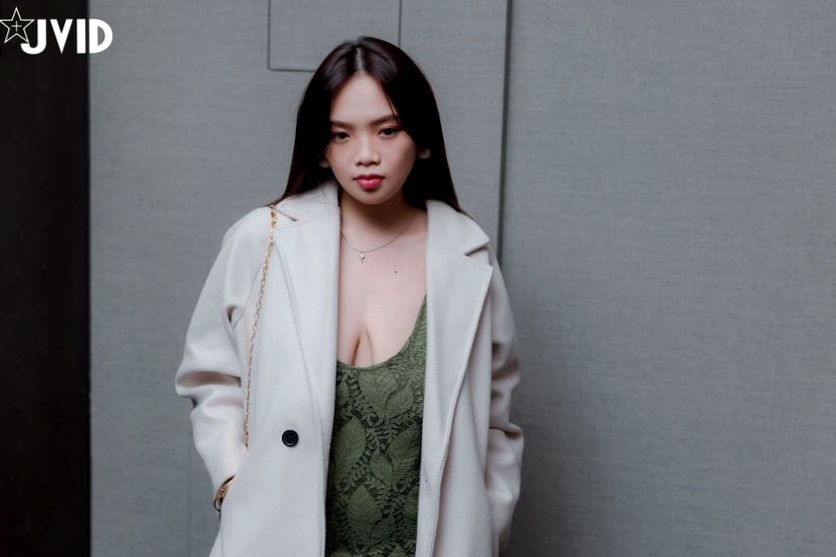 Gallery - JVID写真：火辣巨乳女房东角色扮演，私房诱惑大尺度系列套图与视频JVID性感诱惑波涛胸涌大尺度 女神私房照_秀色女神 - image 9
