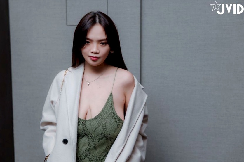 Gallery - JVID写真：火辣巨乳女房东角色扮演，私房诱惑大尺度系列套图与视频JVID性感诱惑波涛胸涌大尺度 女神私房照_秀色女神 - image 10