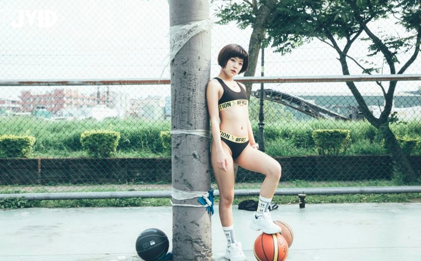Gallery - JVID精选：短发美少女篮球宝贝，诱惑风潮运动比基尼写真视频性感美臀诱惑篮球宝贝JVID 女神私房照_秀色女神 - image 18