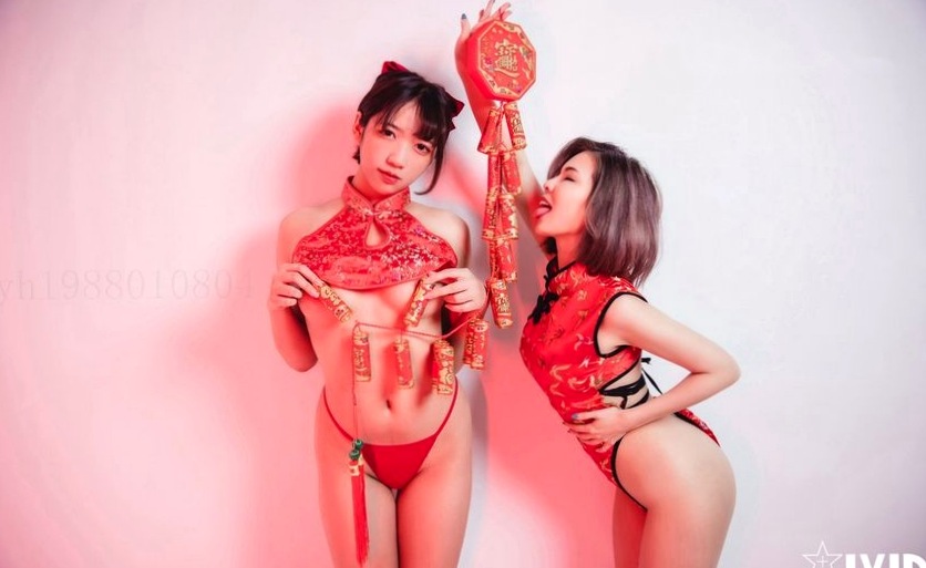 Gallery - JVID写真紫欣＆语芯闺蜜私房卧室互动：极致性感的大尺度诱惑与高清动态视频性感诱惑私房照大尺度JVID 女神私房照_秀色女神 - image 57