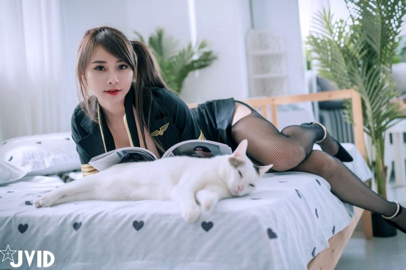 Gallery - JVID写真巨乳乐乐情欲空姐私房套图：极致身材制服诱惑，网袜长腿撩人，大尺度写真完美演绎JVID性感制服诱惑人间胸器大尺度空姐 女神私房照_秀色女神 - image 15