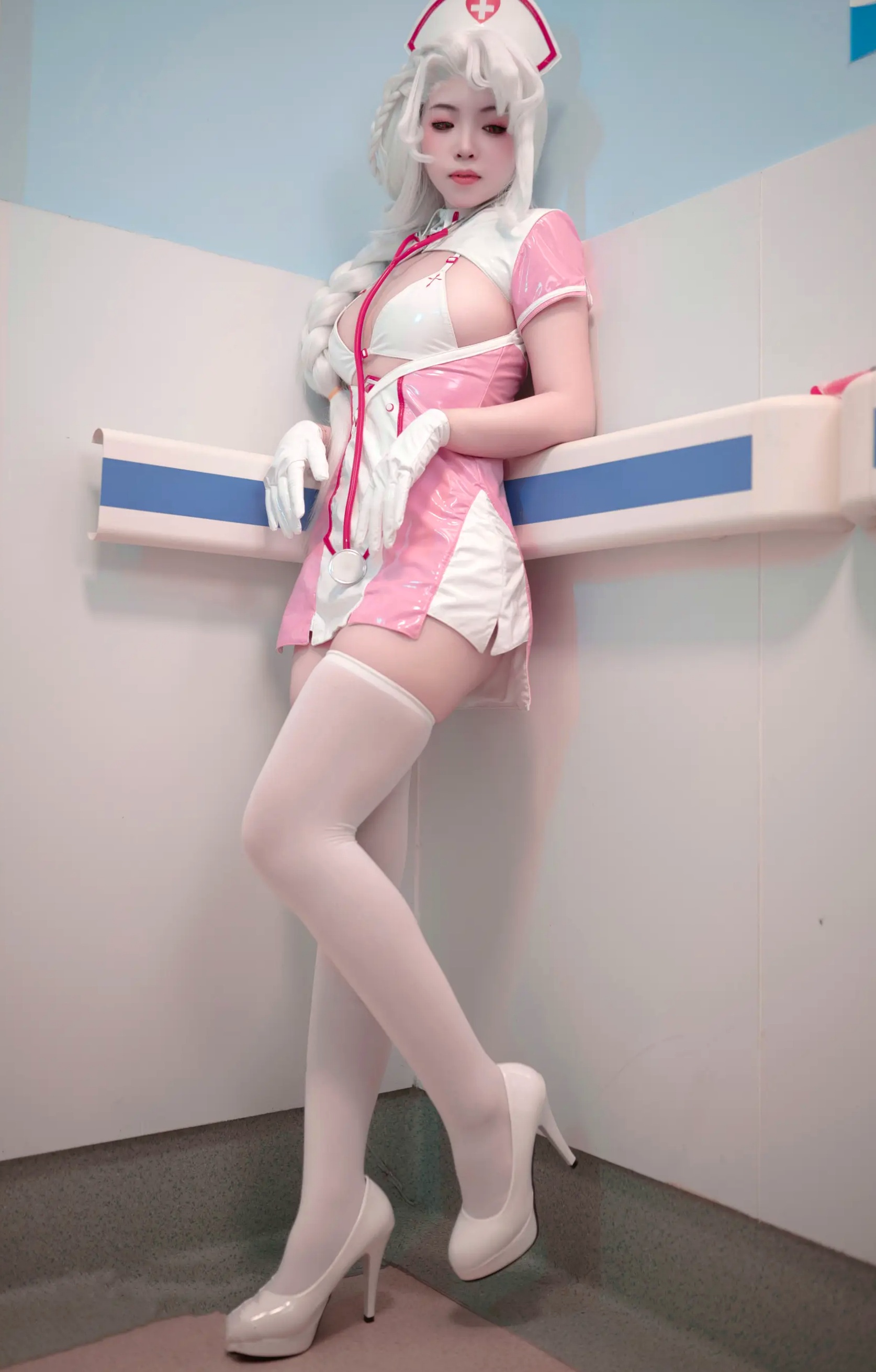 Bangni邦尼 - 碧蓝航线 海因里希亲王 粉色护士制服私房角色扮演