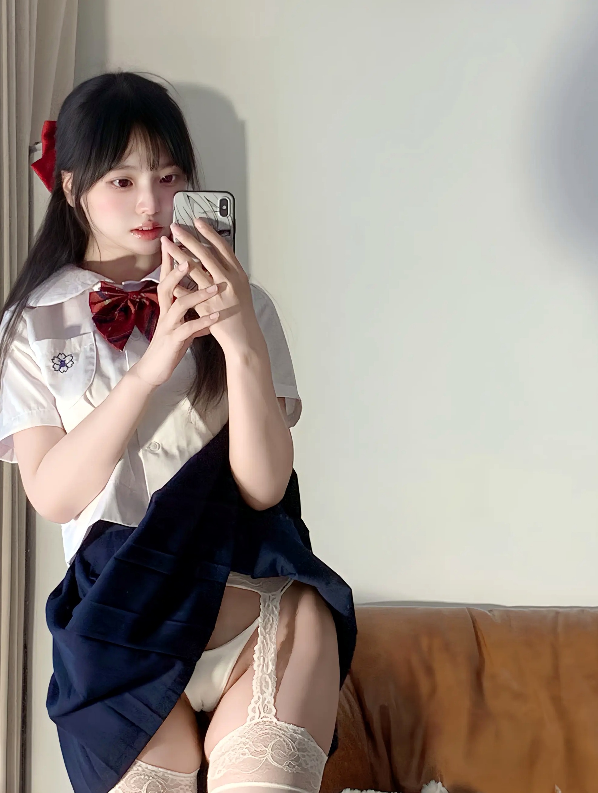 真宝 - 优等生 [42P] 校服私房清纯美腿诱惑写真