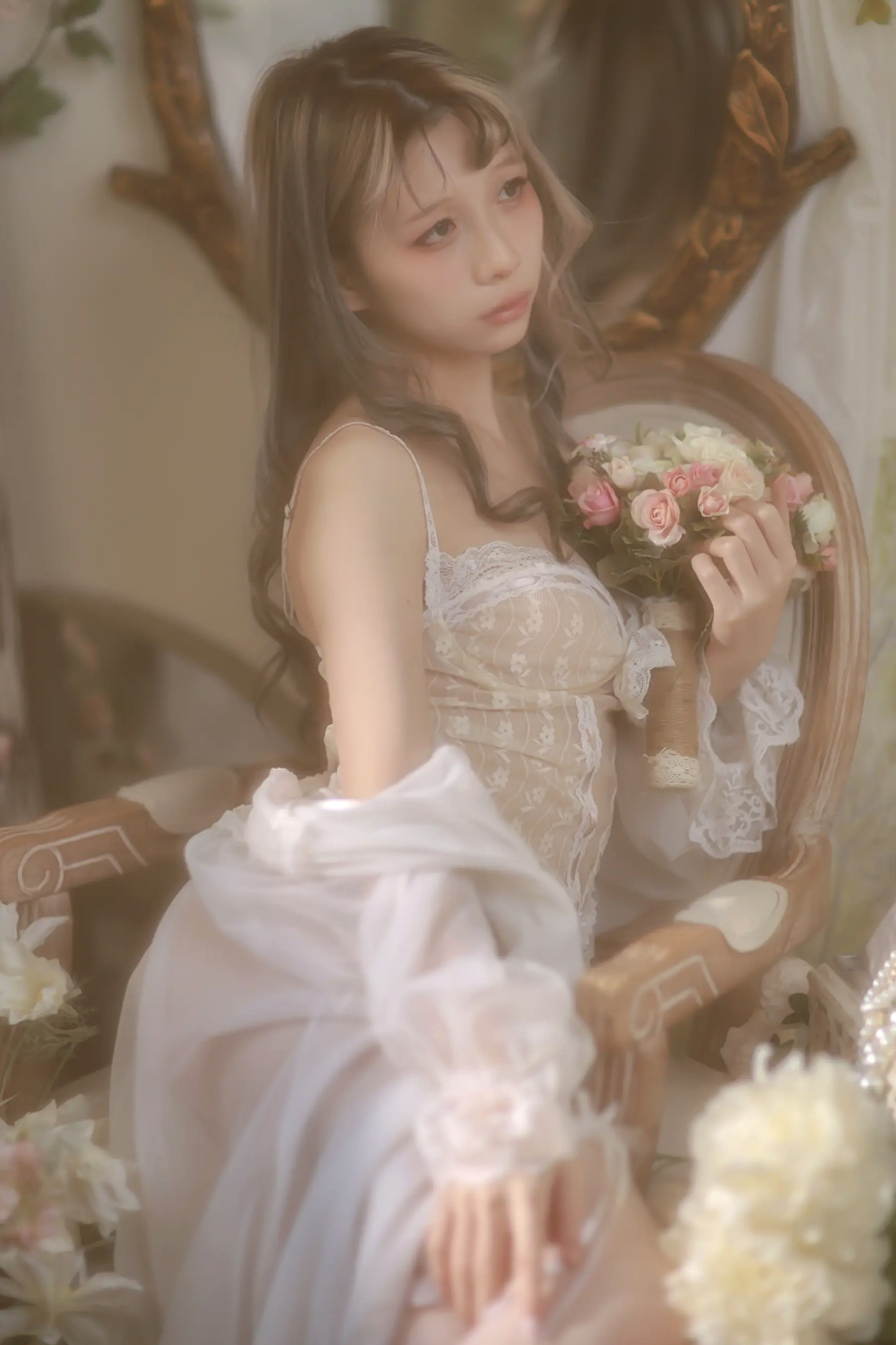 [YITUYU]艺图语 2025.07.06 少女心事藏在午后的静谧 琴玖久 [39P]