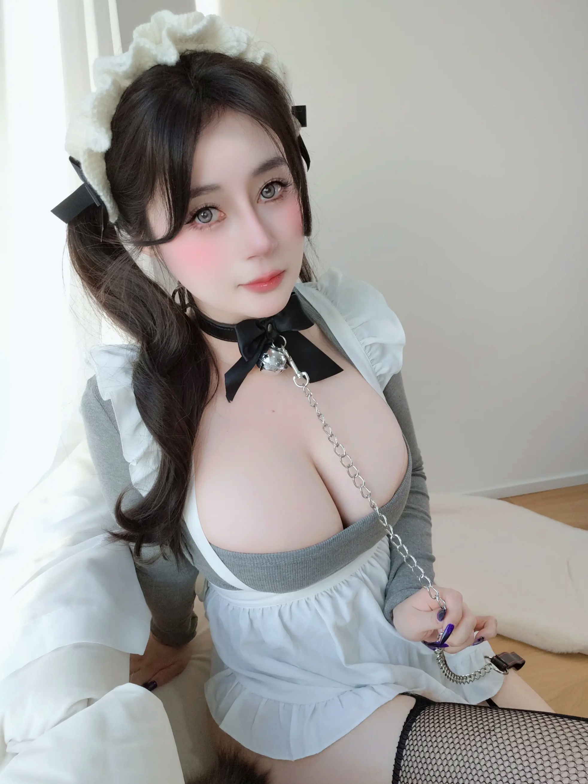 Coser小姐姐白银2025年7月会员合集，童颜巨乳私房写真，性感蕾丝与甜美纯欲风格，尽显迷人曲线视觉盛宴[101P]