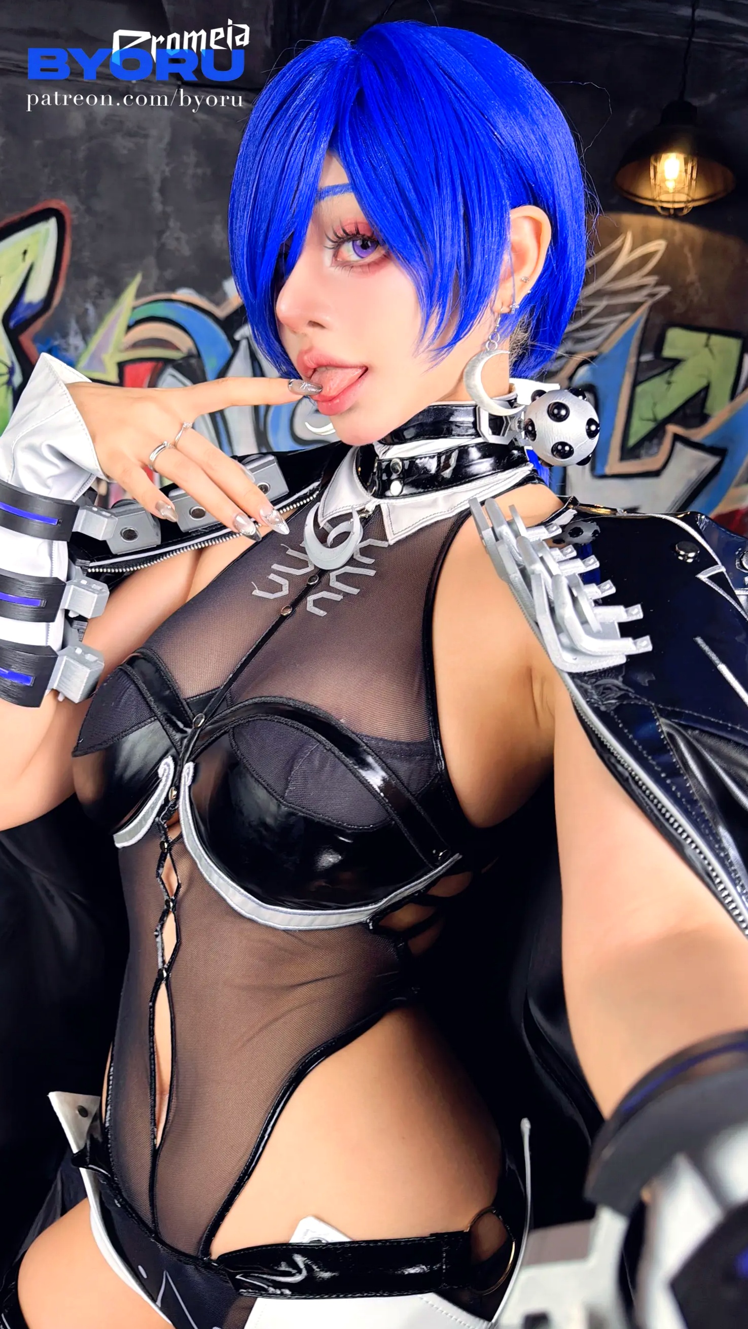 Gallery - Byoru - 绝区零Cosplay性感连体衣写真，极致身材与前卫涂鸦风格，大尺度福利套图性感角色扮演大尺度诱惑美腿 女神私房照_秀色女神 - image 5