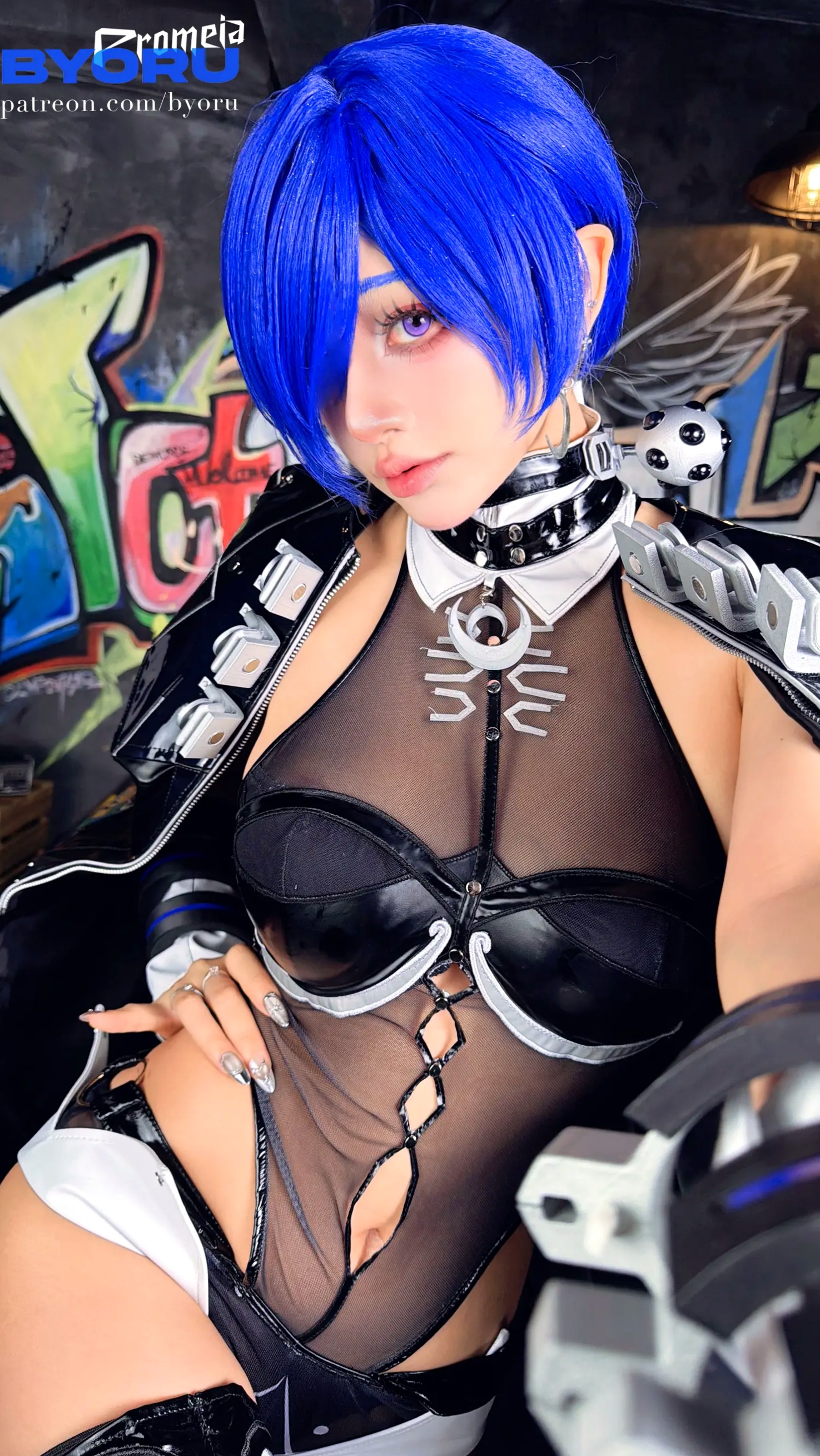 Gallery - Byoru - 绝区零Cosplay性感连体衣写真，极致身材与前卫涂鸦风格，大尺度福利套图性感角色扮演大尺度诱惑美腿 女神私房照_秀色女神 - image 6