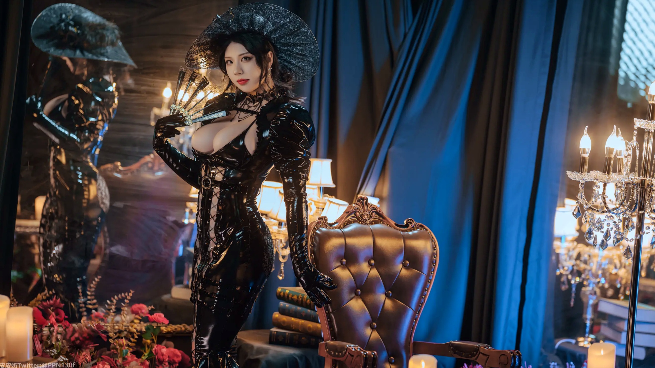 Gallery - 皮皮奶可可爱了啦 - 莉莉丝：暗黑哥特风漆皮束身女巫角色扮演，冷艳红唇红玫瑰，极致曲线诱惑 [40P]性感诱惑人间胸器角色扮演冷艳 女神私房照_秀色女神 - image 4