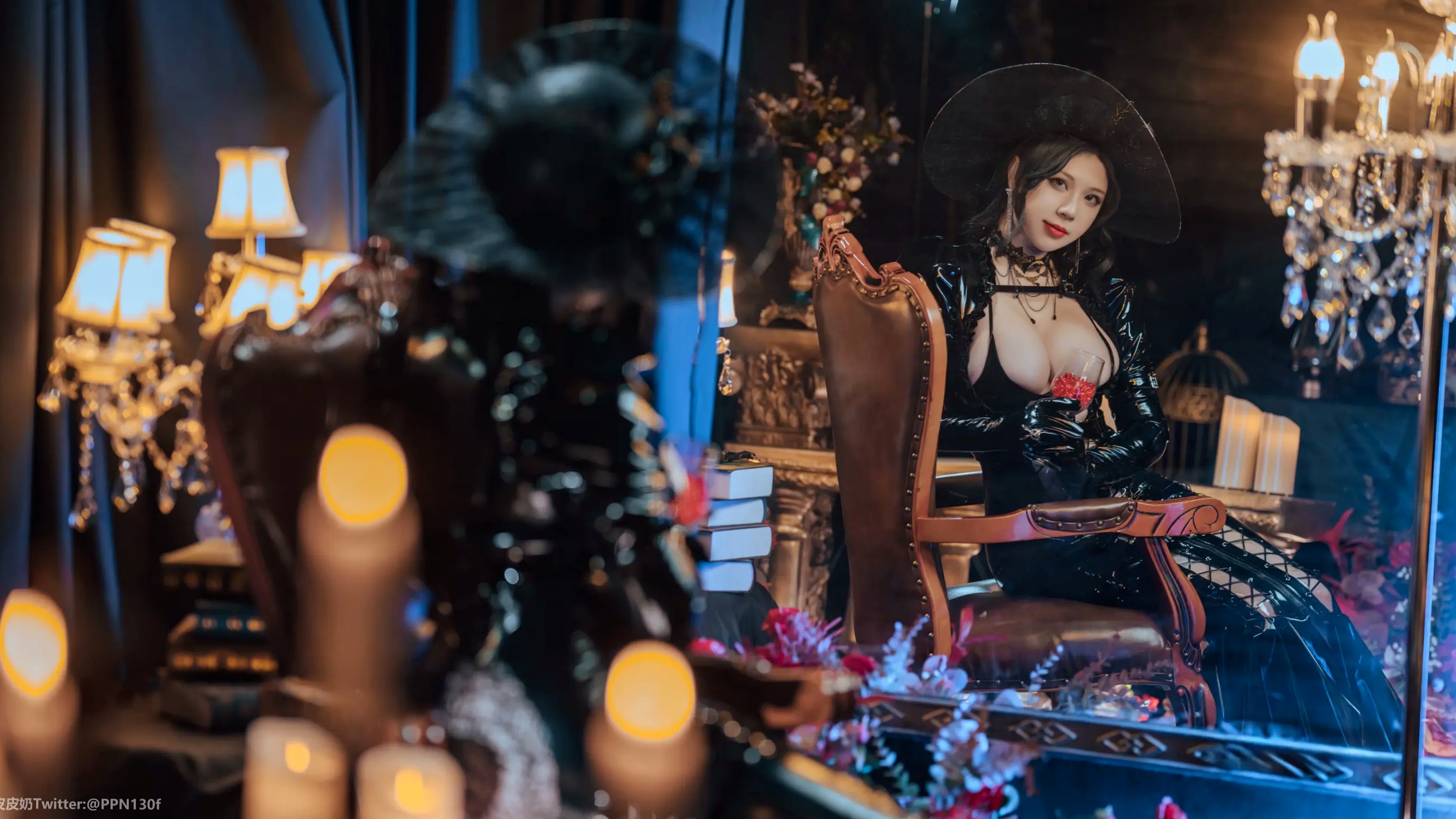 皮皮奶可可爱了啦 - 莉莉丝：暗黑哥特风漆皮束身女巫角色扮演，冷艳红唇红玫瑰，极致曲线诱惑 [40P]