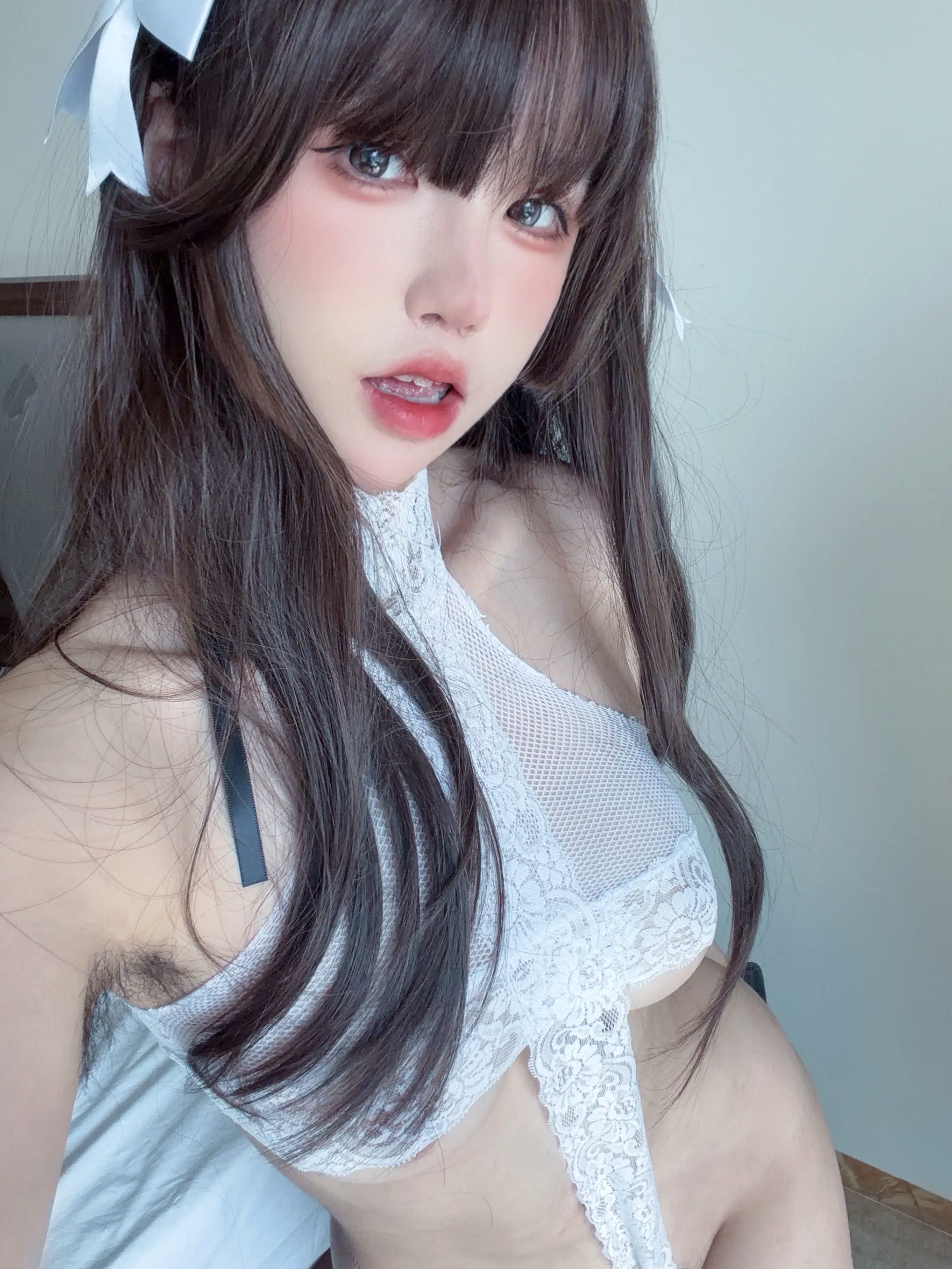 Gallery - 阿薰kaOri 纱纱系列：极致镂空蕾丝连体衣与丝袜诱惑，私房大尺度写真，展现傲人身材曲线性感诱惑私房照大尺度美腿 女神私房照_秀色女神 - image 9
