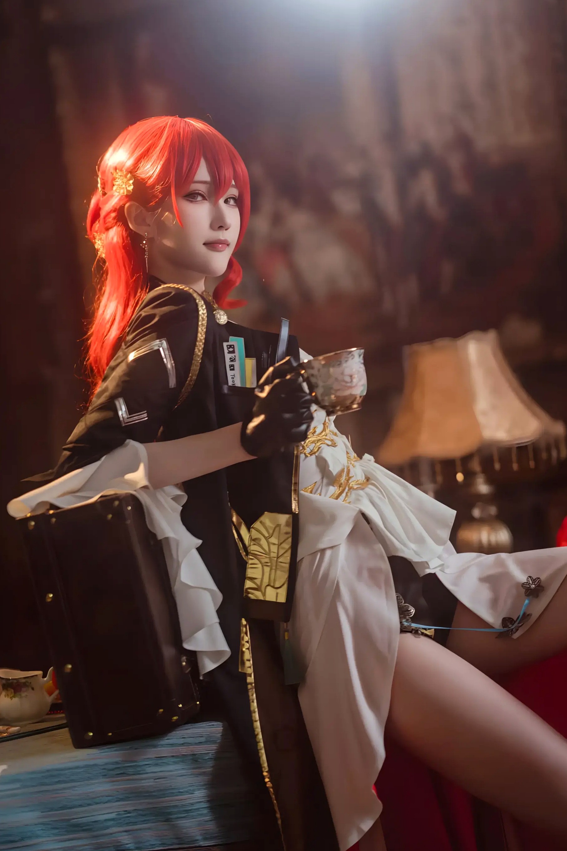 Gallery - 花兮_honoka 崩坏星穹铁道姬子COS 优雅知性御姐复古风写真角色扮演御女郎 - Royal Lady 气质冷艳 女神私房照_秀色女神 - image 3