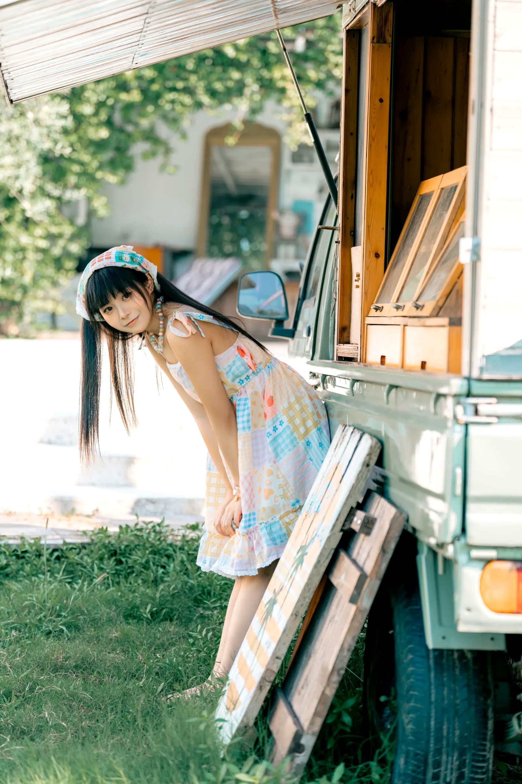 Gallery - 小羊不吃草 (花音葉子) 夏天的记忆：复古车厢内的清凉甜美诱惑私房写真私房照诱惑萌系大尺度清纯 女神私房照_秀色女神 - image 7