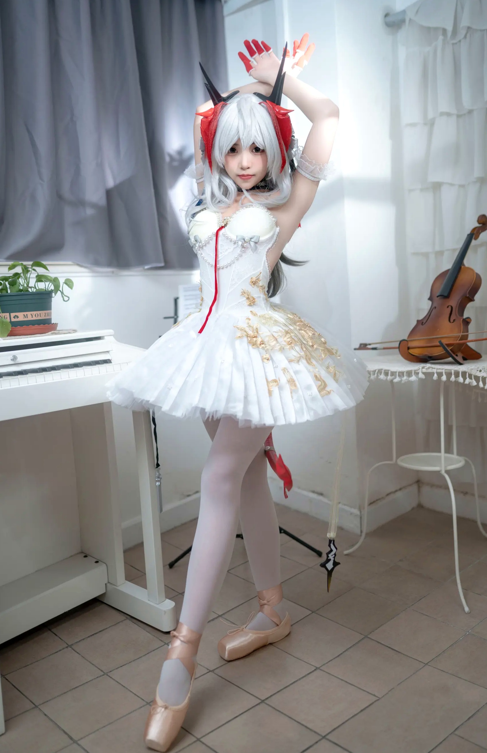 Gallery - Bangni邦尼 明日方舟W角色扮演 芭蕾舞者琴室清纯私房美腿写真 [117P]角色扮演清纯美腿气质私房照 女神私房照_秀色女神 - image 3