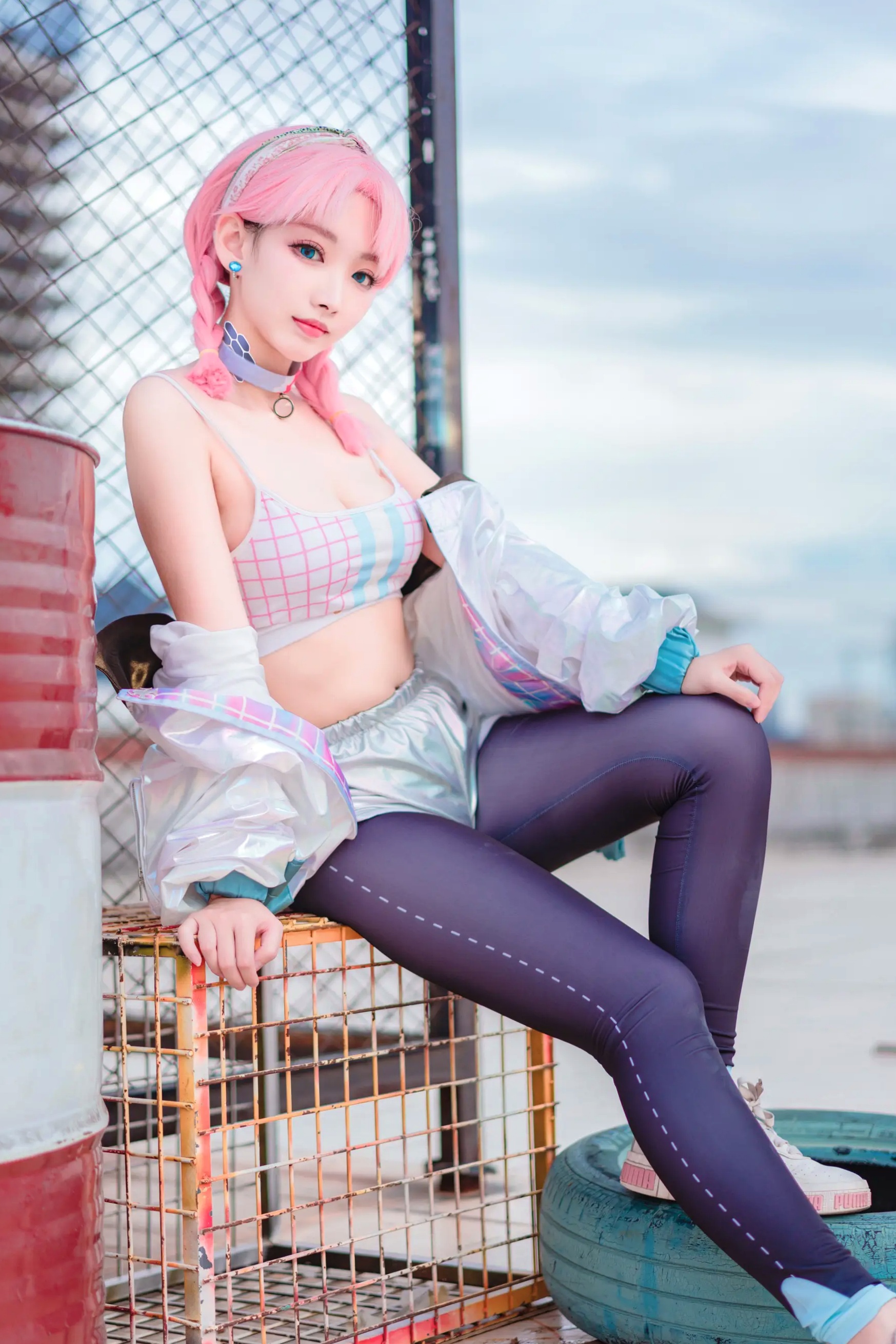 Gallery - 宫本桜蓝毒cosplay，青春活力运动少女，清纯童颜配傲人身材，夏日泳池边诱惑写真，时尚潮流视觉盛宴角色扮演萌系清新泳池诱惑童颜巨乳气质清纯 女神私房照_秀色女神 - image 3