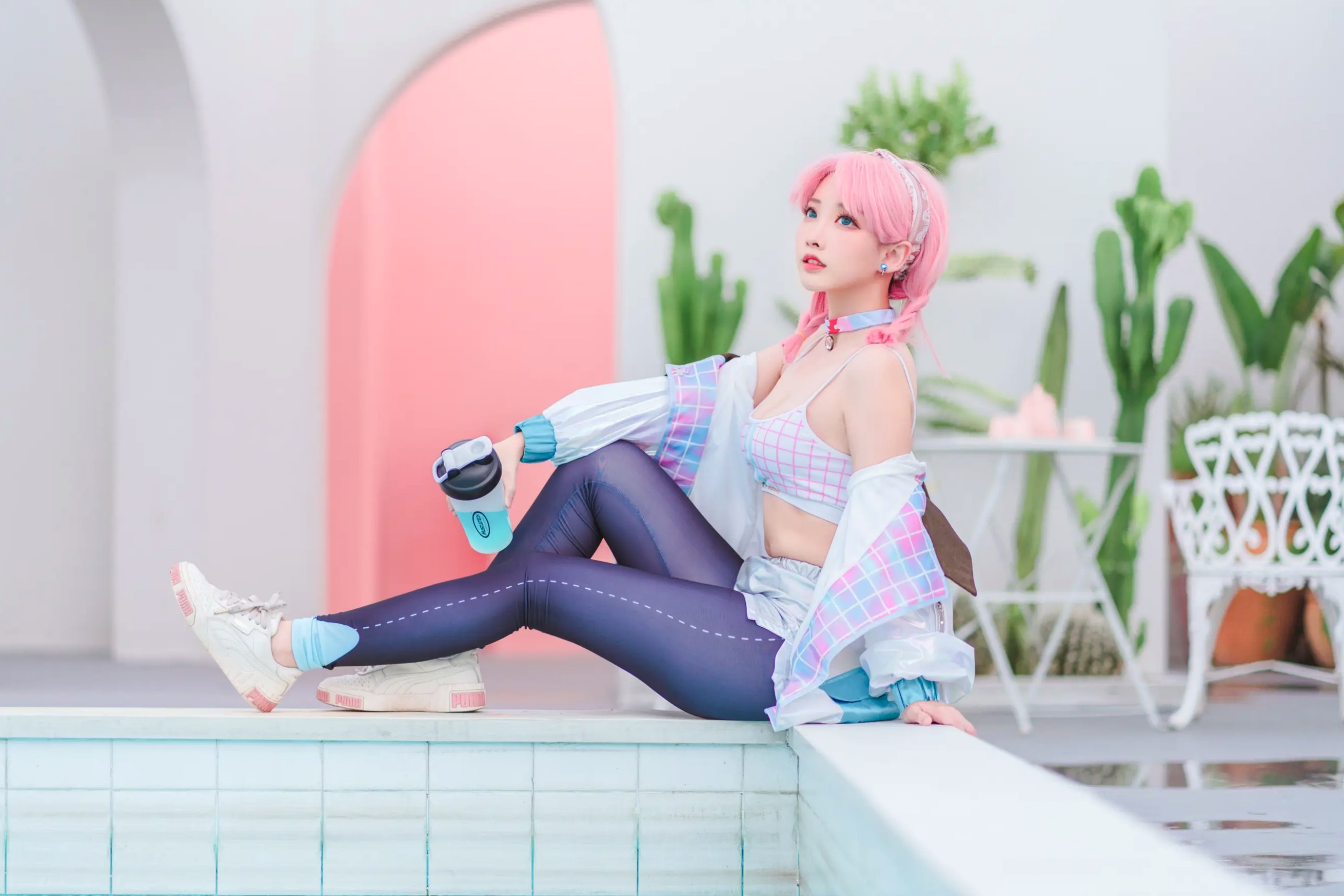 Gallery - 宫本桜蓝毒cosplay，青春活力运动少女，清纯童颜配傲人身材，夏日泳池边诱惑写真，时尚潮流视觉盛宴角色扮演萌系清新泳池诱惑童颜巨乳气质清纯 女神私房照_秀色女神 - image 7