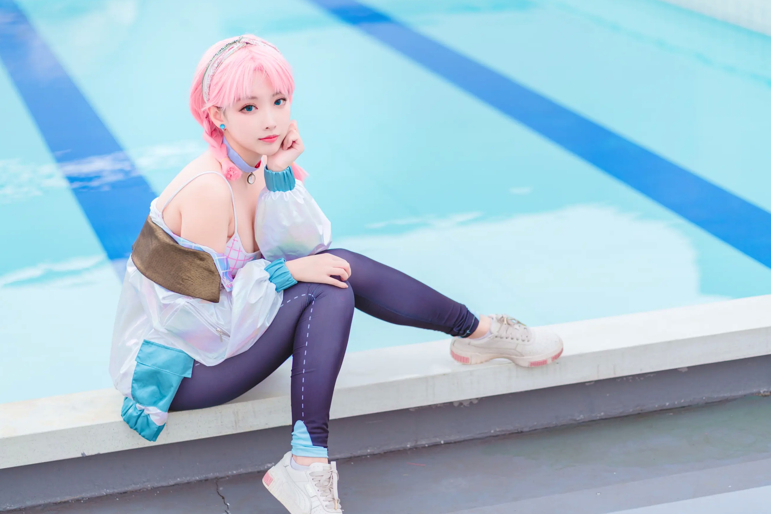 Gallery - 宫本桜蓝毒cosplay，青春活力运动少女，清纯童颜配傲人身材，夏日泳池边诱惑写真，时尚潮流视觉盛宴角色扮演萌系清新泳池诱惑童颜巨乳气质清纯 女神私房照_秀色女神 - image 9
