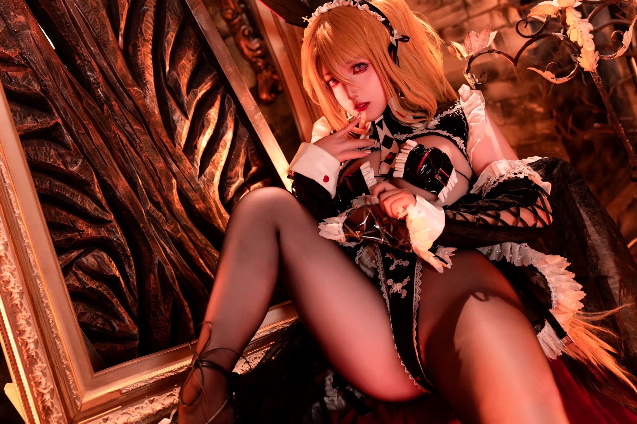 Gallery - 小和甜酒 - 交错战线咎瓦尤斯女仆暗黑哥特风cosplay 私房美腿诱惑大尺度套图性感制服女仆角色扮演私房照诱惑冷艳美腿大尺度 女神私房照_秀色女神 - image 8