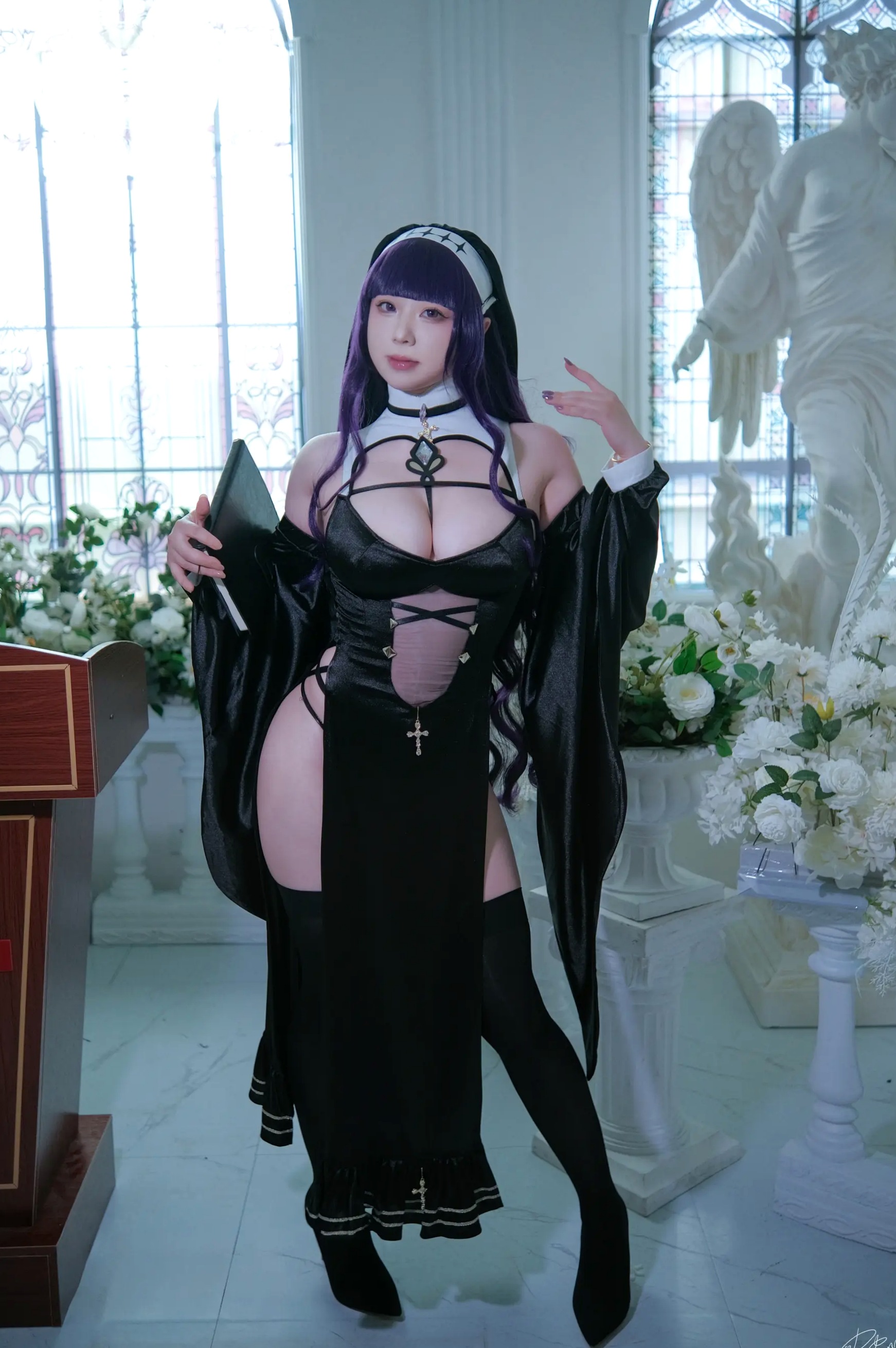 皮皮奶可可爱了啦 - 葬送的芙莉莲 菲伦修女 性感制服私房照 [87P]