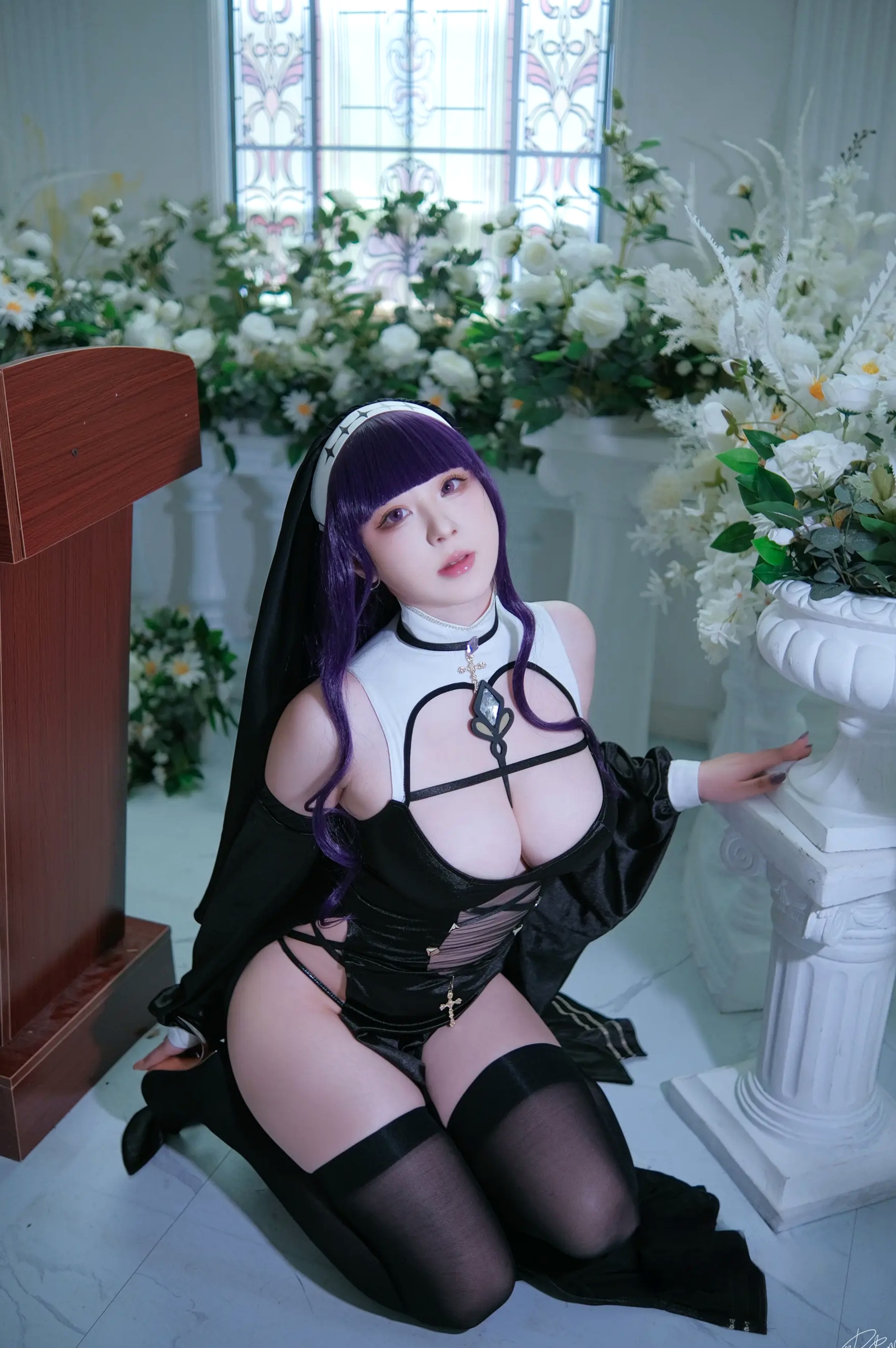 皮皮奶可可爱了啦 - 葬送的芙莉莲 菲伦修女 性感制服私房照 [87P]