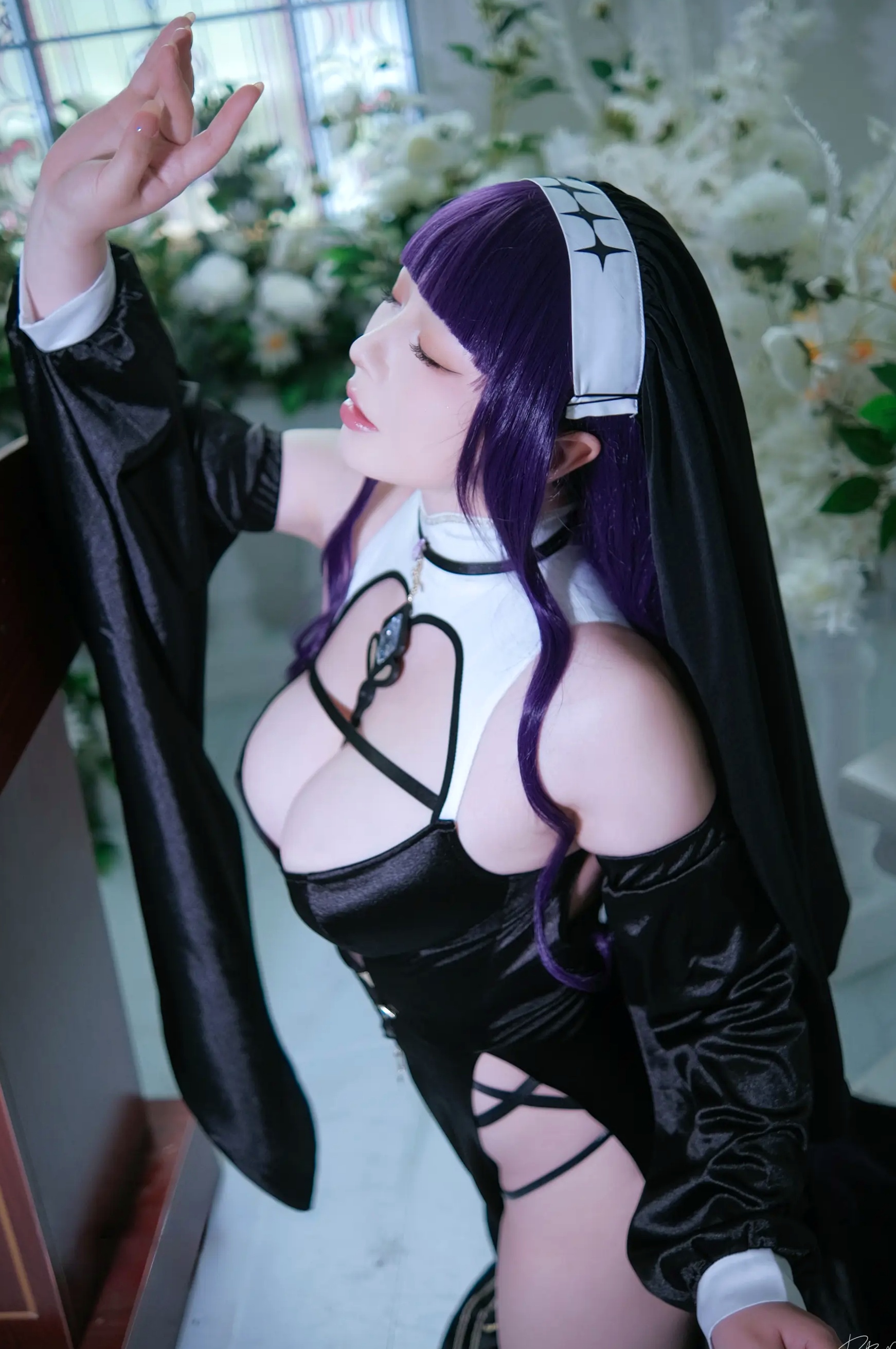 皮皮奶可可爱了啦 - 葬送的芙莉莲 菲伦修女 性感制服私房照 [87P]